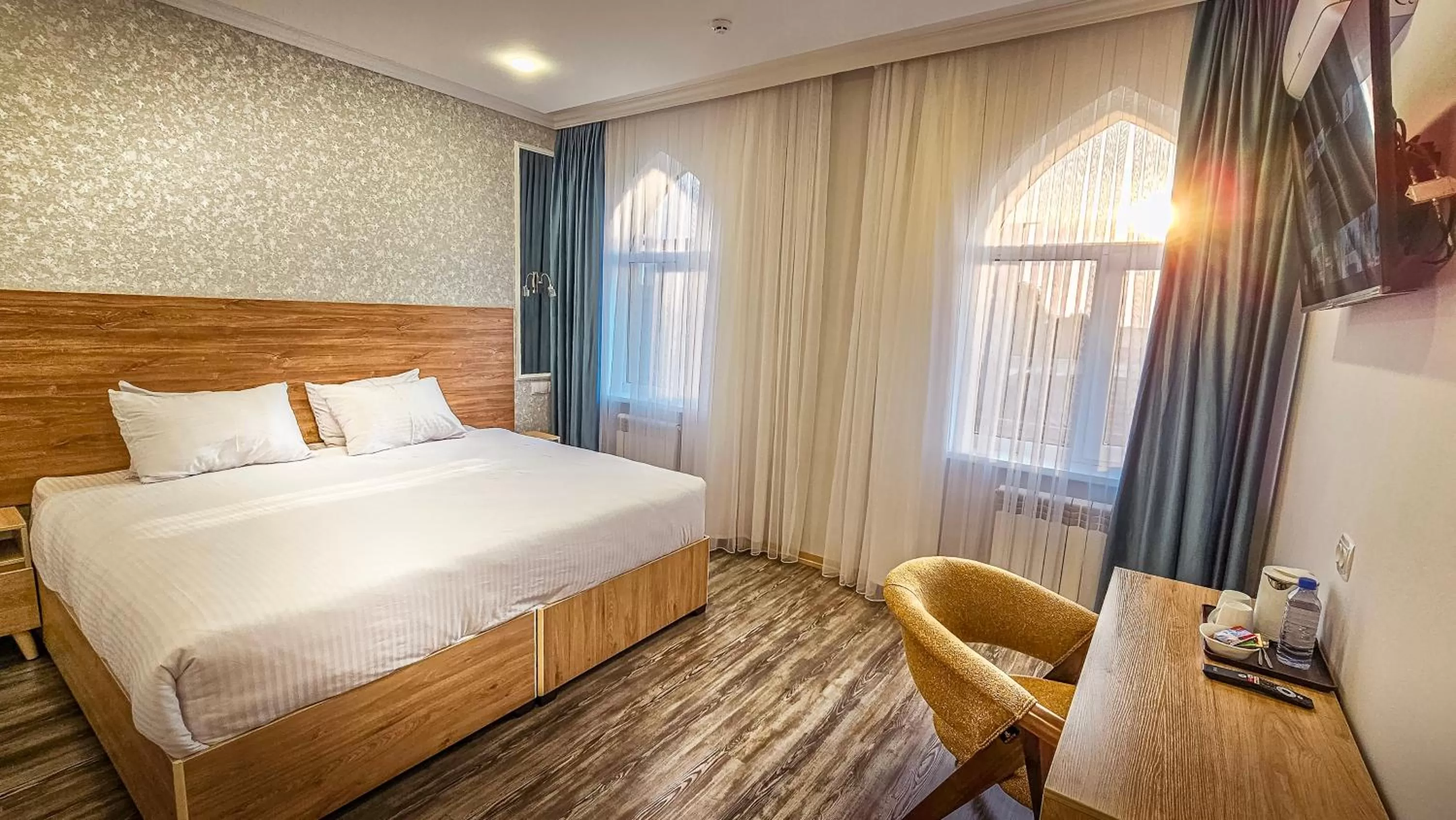 Photo of the whole room, Bed in Hotel Bankir Khiva