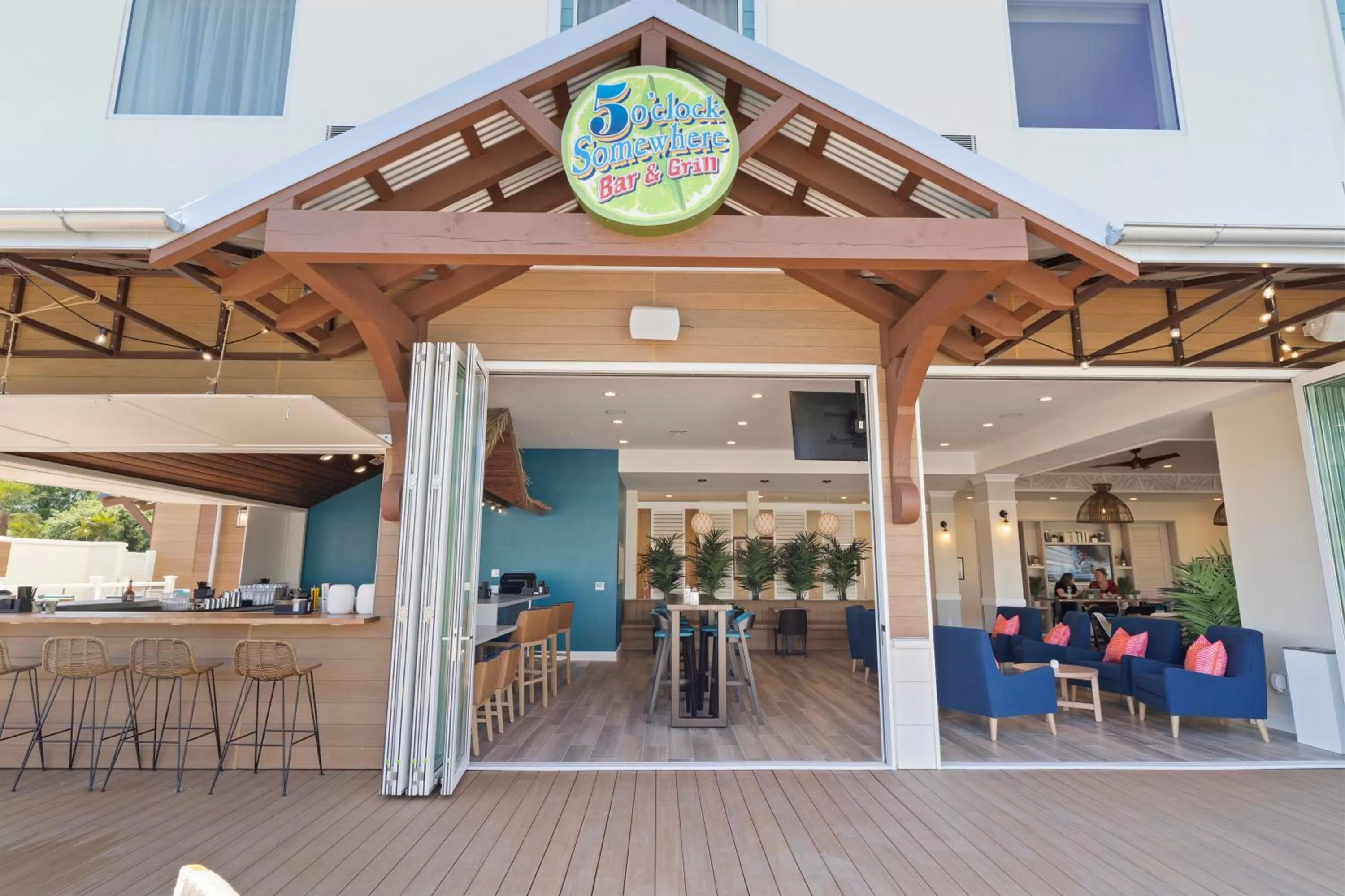 Restaurant/places to eat in Compass by Margaritaville Medford