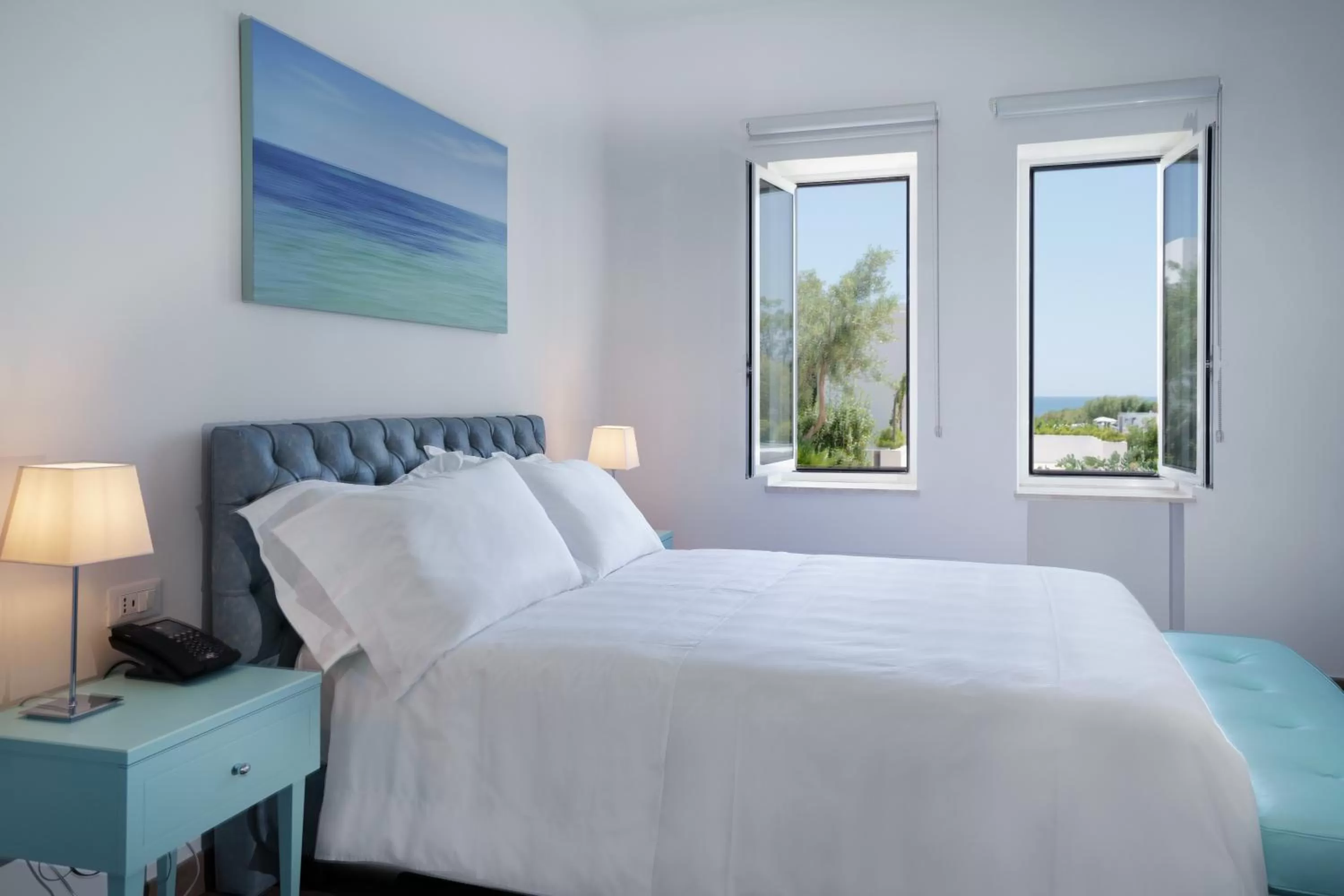 Bedroom, Bed in Grotta Palazzese Beach Hotel