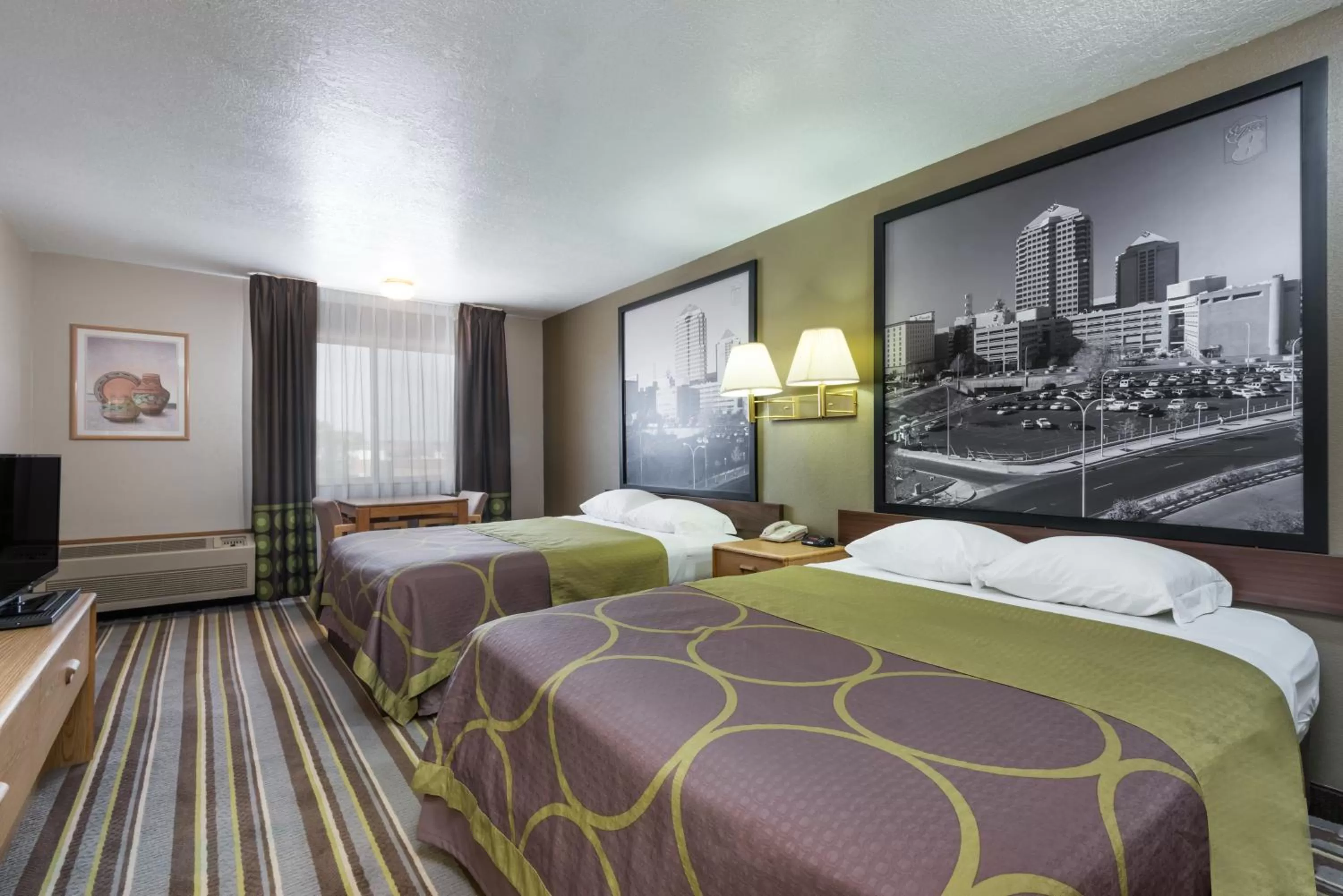 Bed in Super 8 by Wyndham Bernalillo