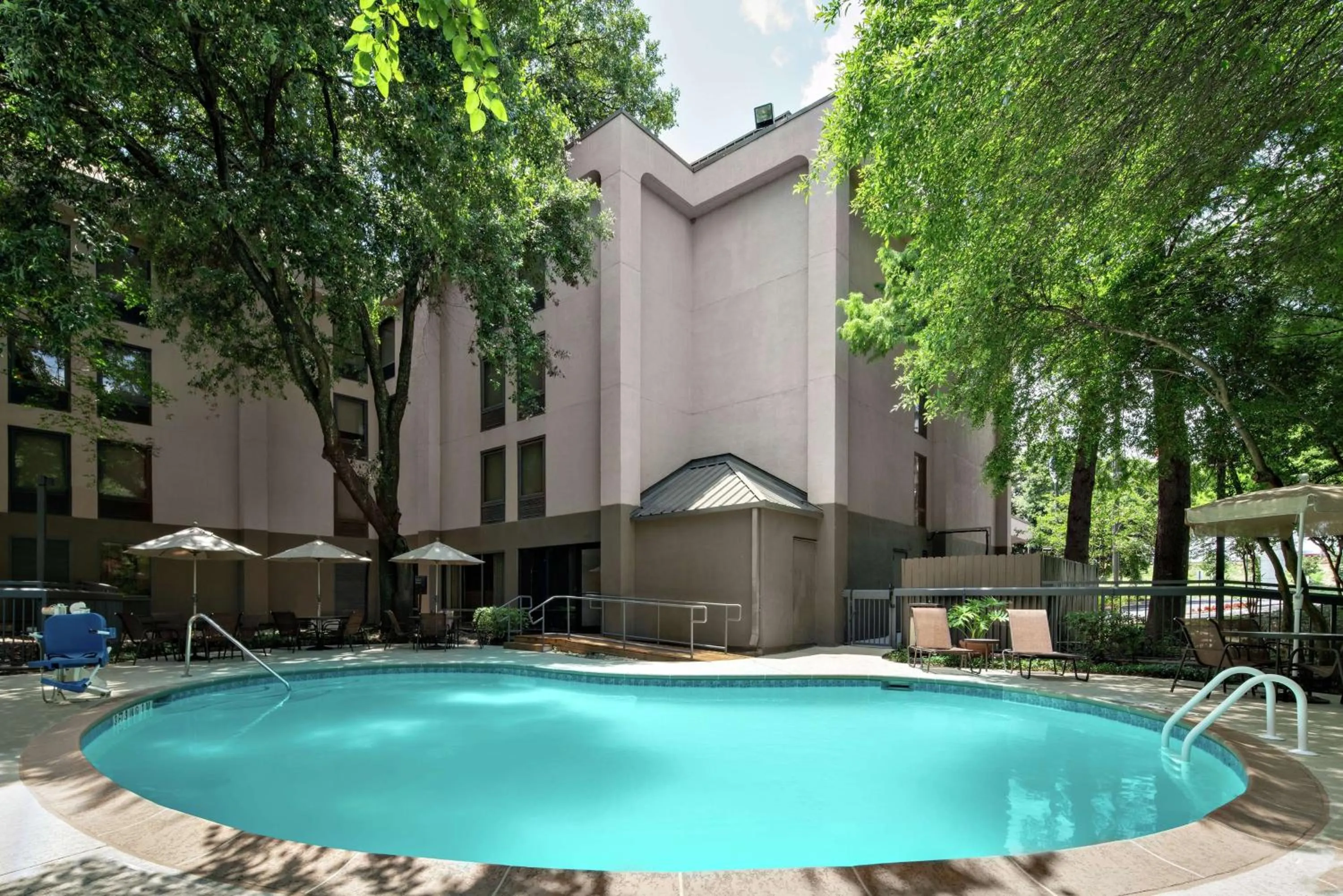 Pool view in Hampton Inn Austin North