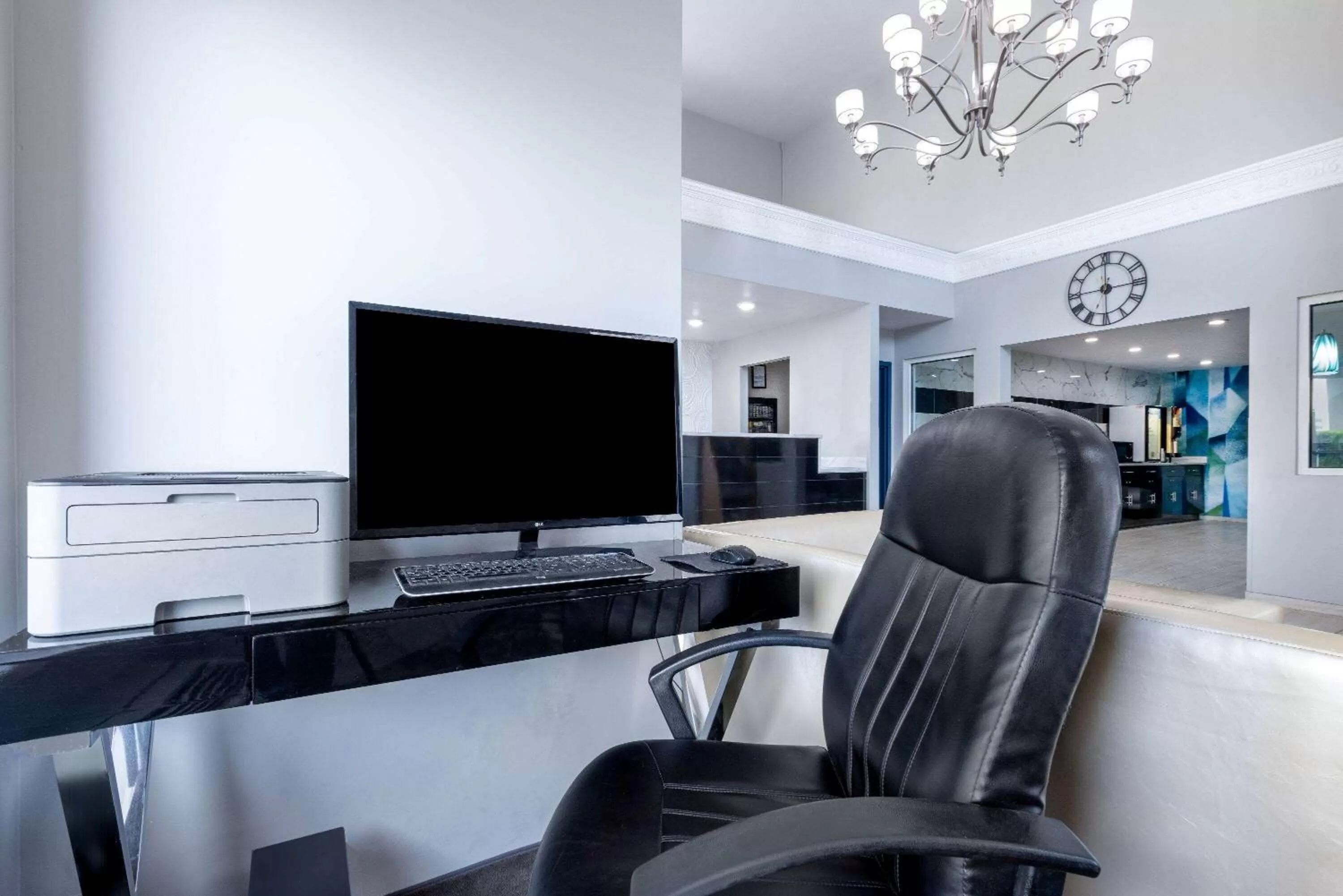 Business facilities in Days Inn by Wyndham Springville