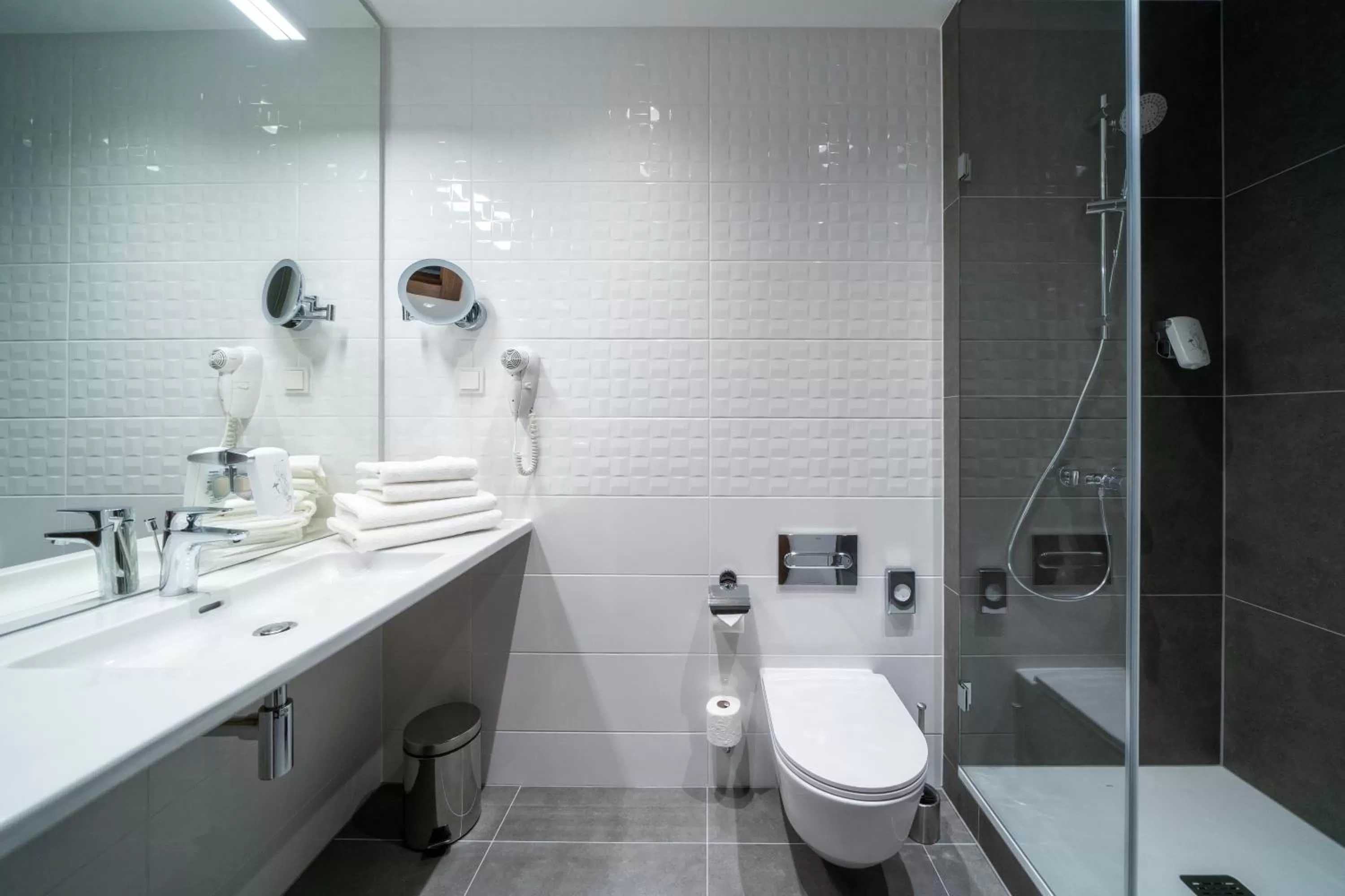 Shower in HP Park Plaza