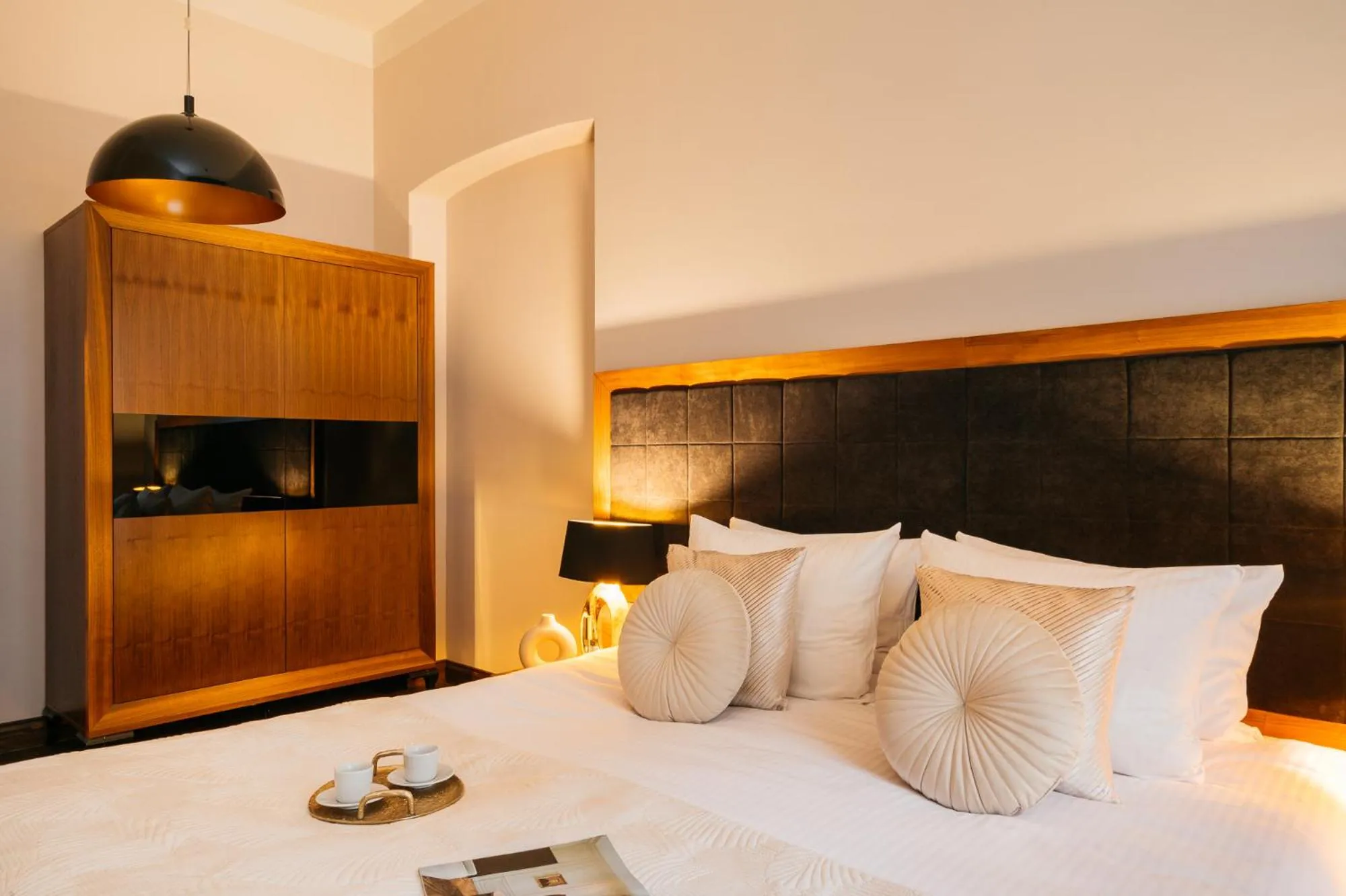 Bed in Topolowa Residence - LoftAffair Collection