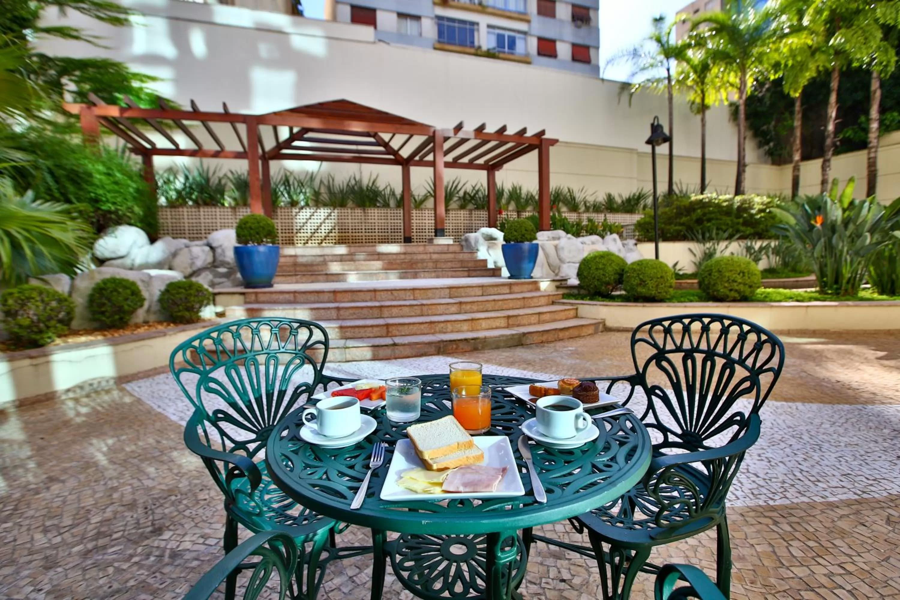 Breakfast in Quality Suítes Oscar Freire