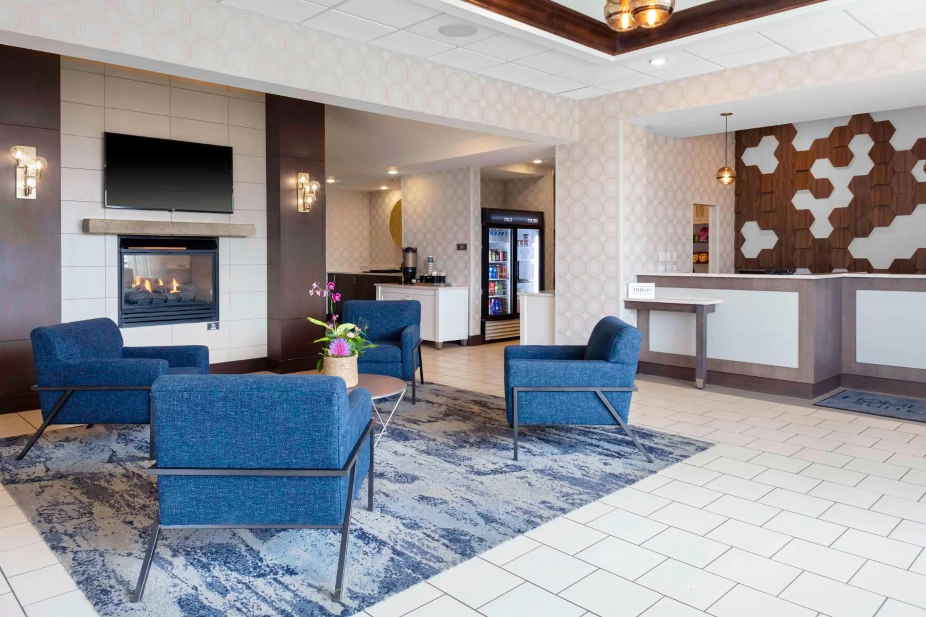 Lobby or reception in Homewood Suites by Hilton St. Louis - Galleria