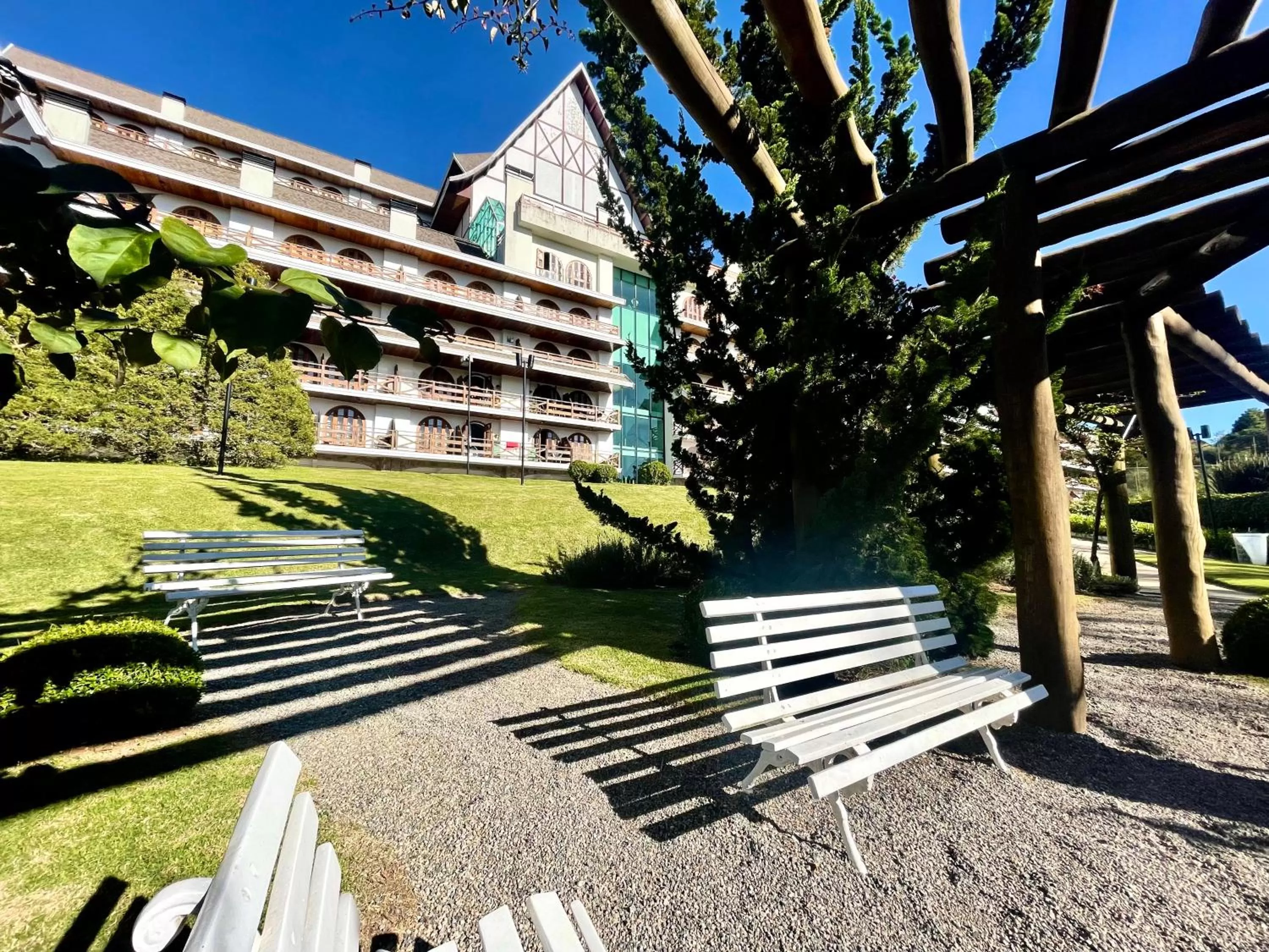 Property building, Garden in MineirINN l Piscina Aquecida e Hidro na Montanha