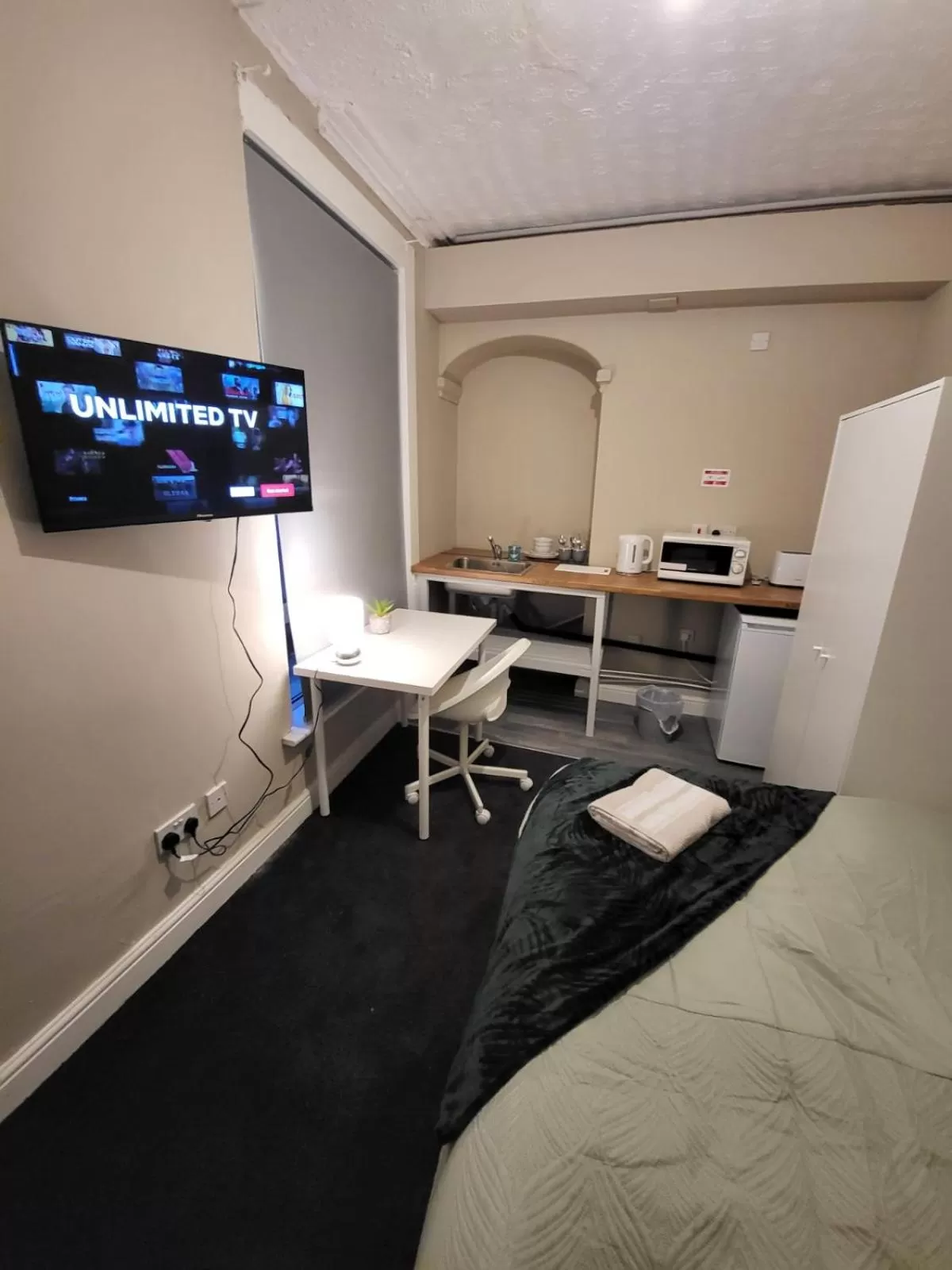 Bed in MM Sure Stay Accommodation - NG1