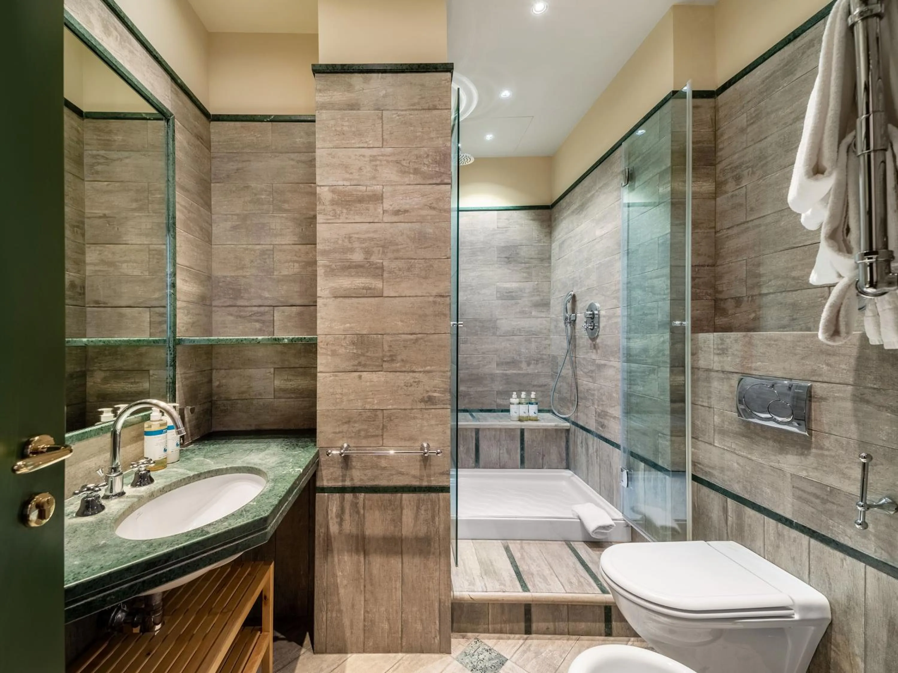 Bathroom in Numa Milan Camperio