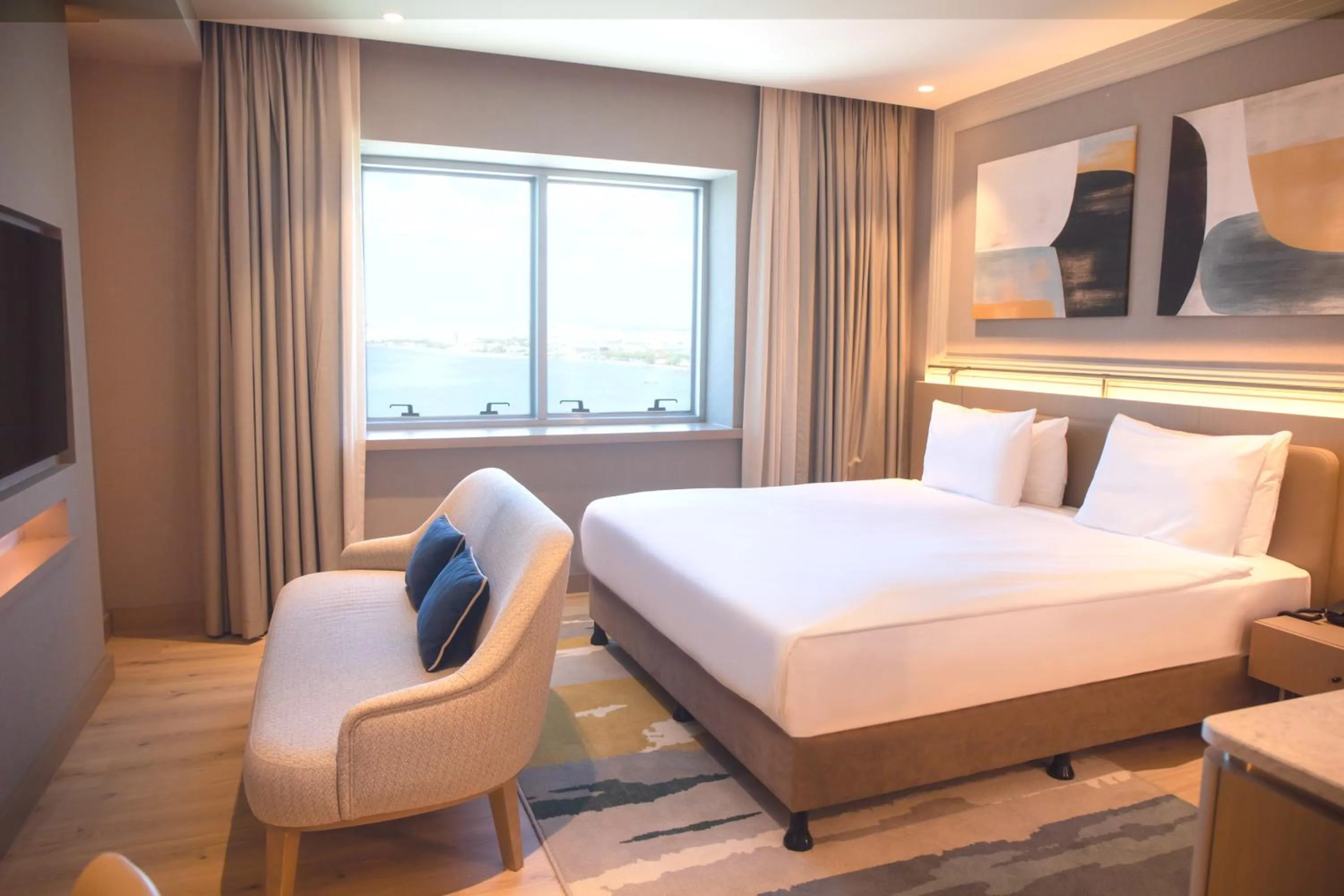 Living room, Bed in Kolin Hotel Spa & Convention Center