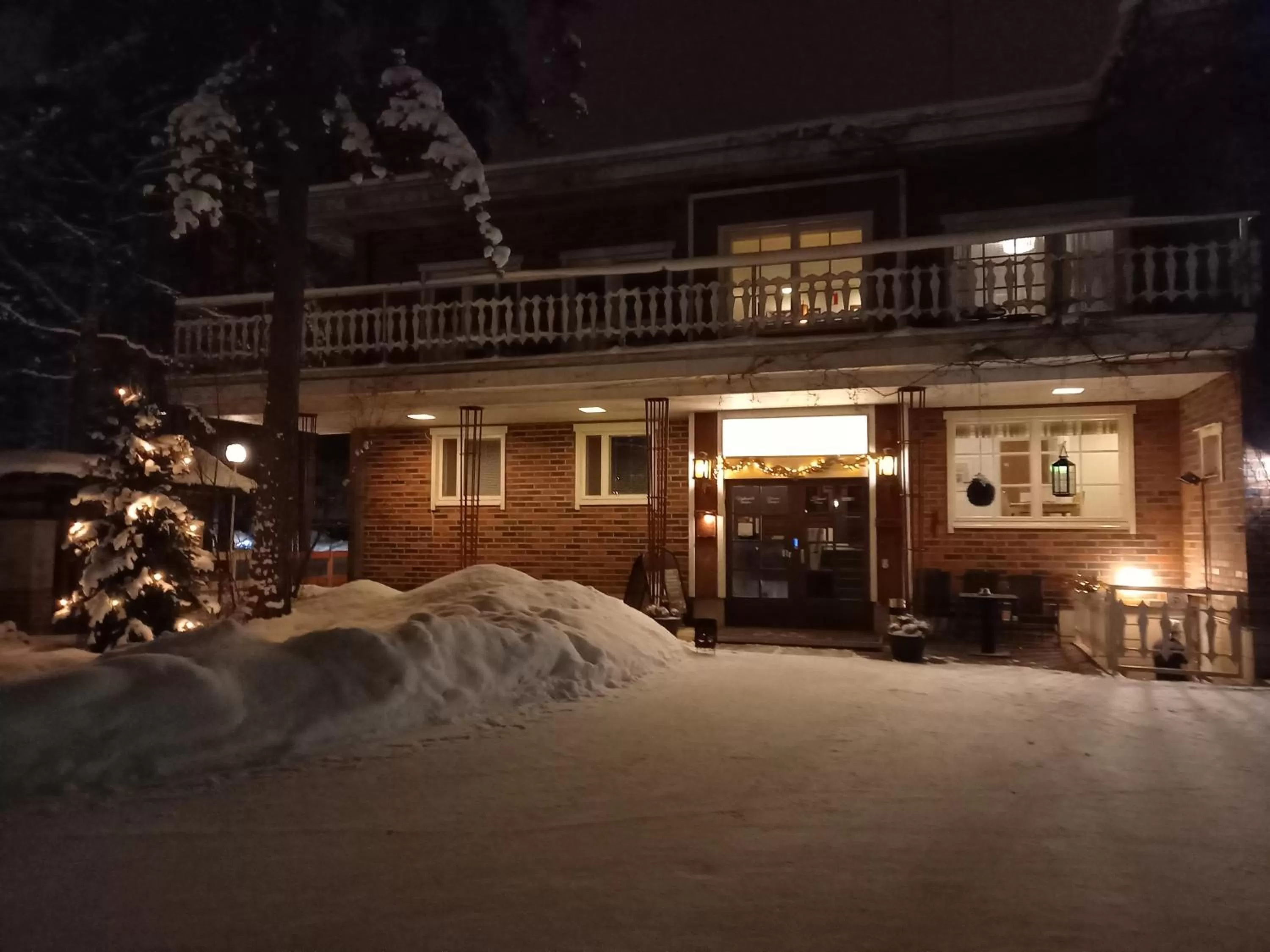 Property building in Hotelli-Ravintola Gasthaus Lohja