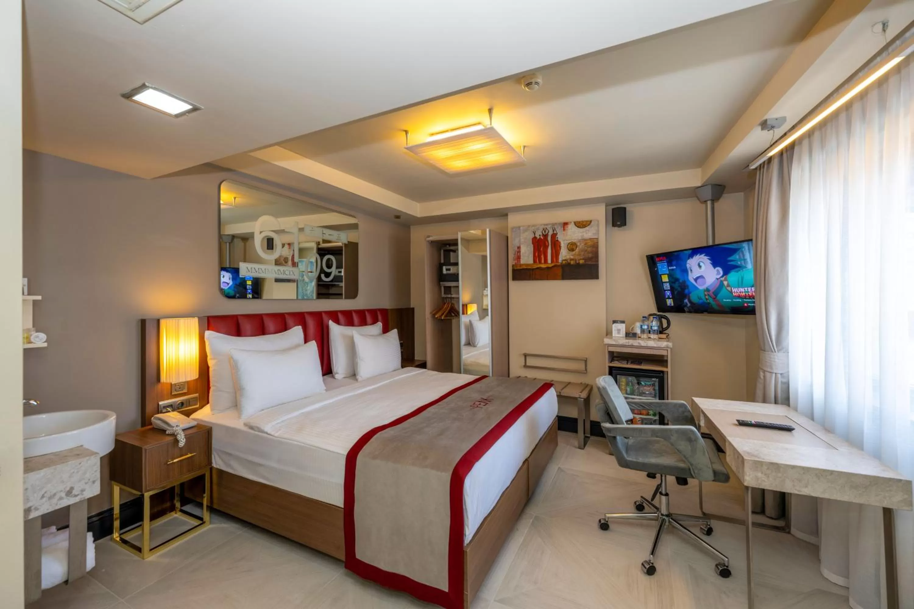 Photo of the whole room, Bed in Ramada By Wyndham Istanbul Pera Taksim