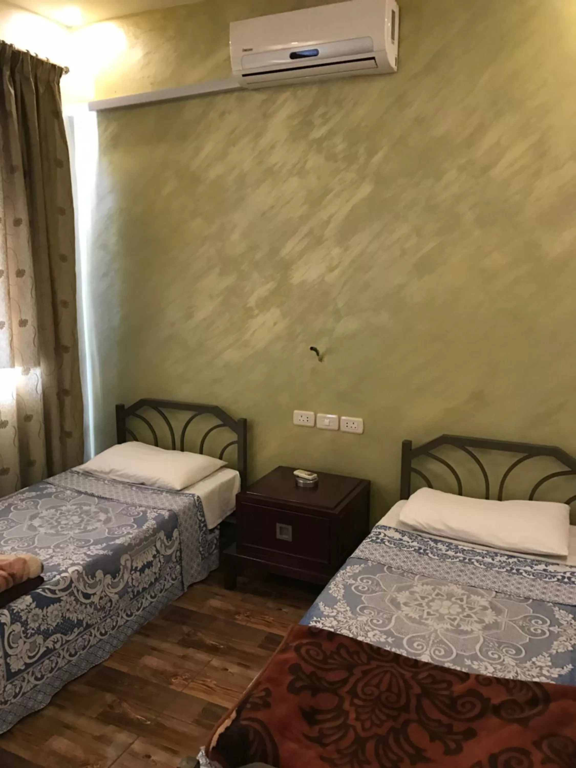 Bed in Sun Rise Hotel & Hostel & Tours