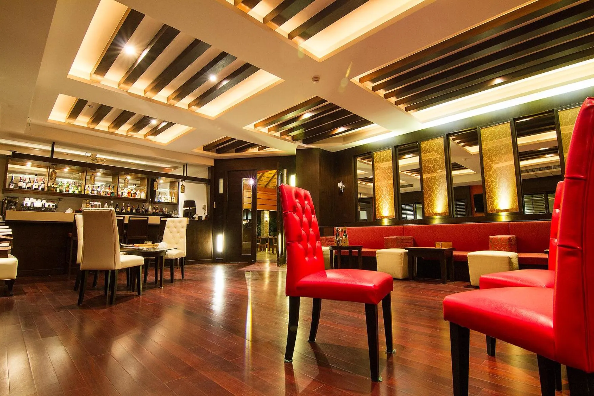 Lounge or bar in The Elements Krabi Resort - SHA Plus