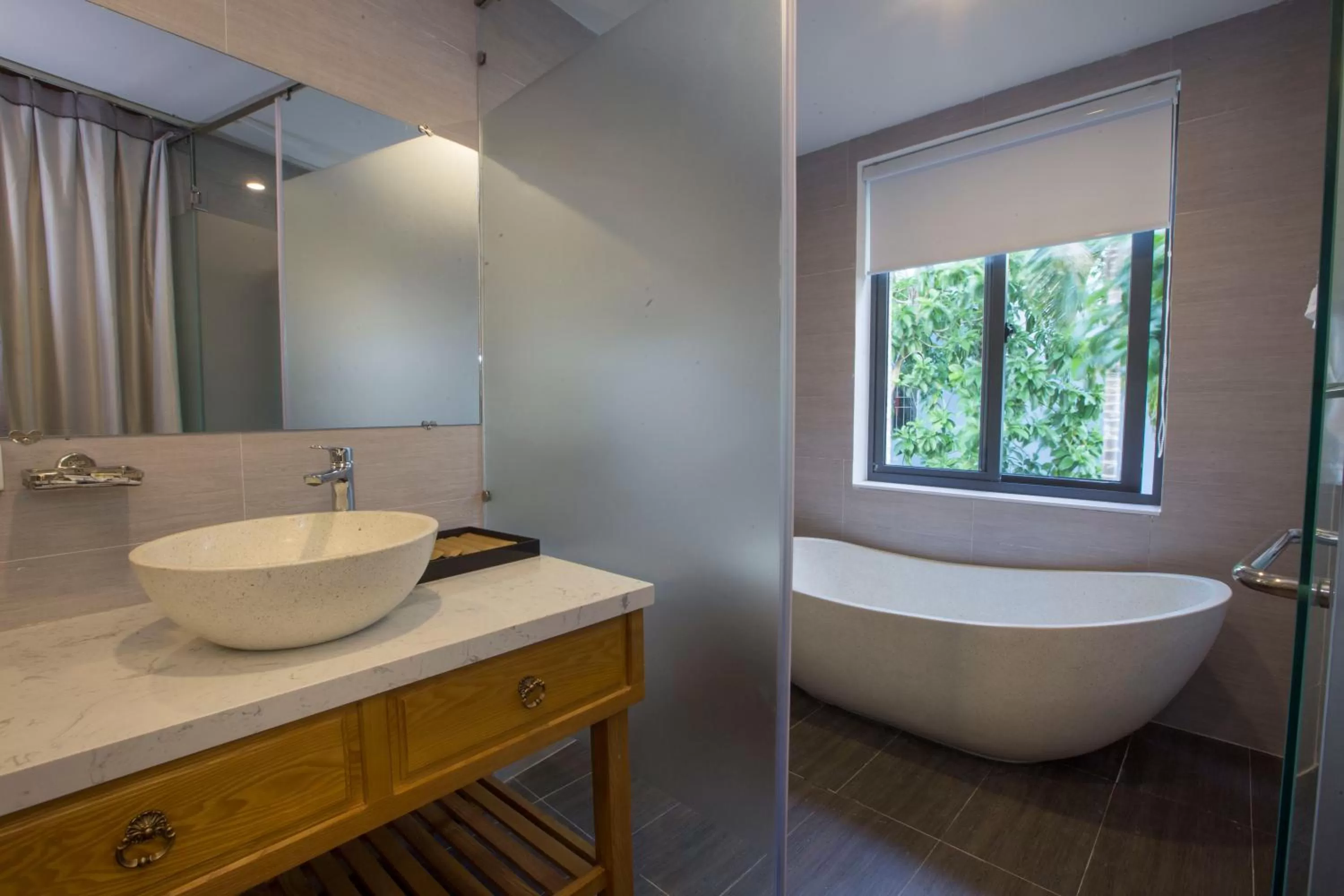 Toilet in MaiChi Villa Hoi An