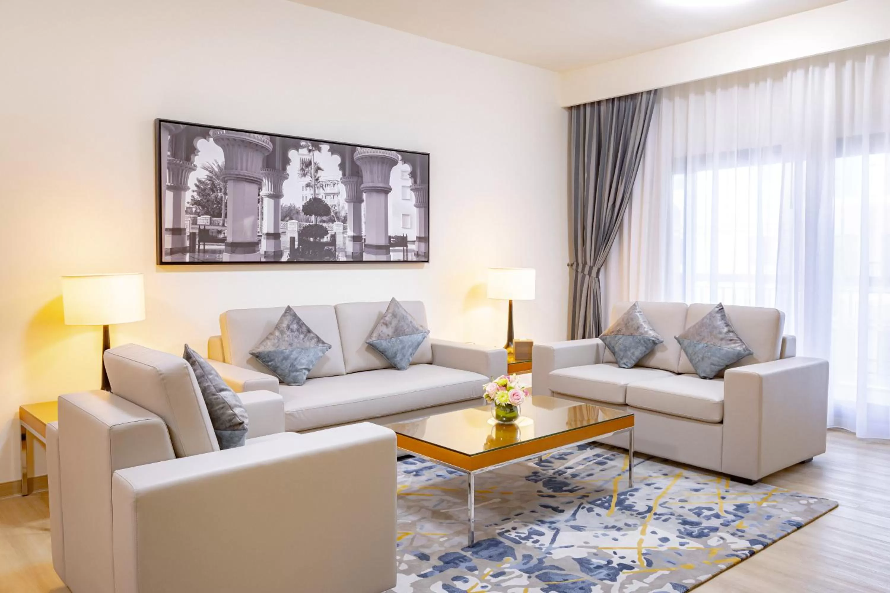 Living room in Golden Sands Suites