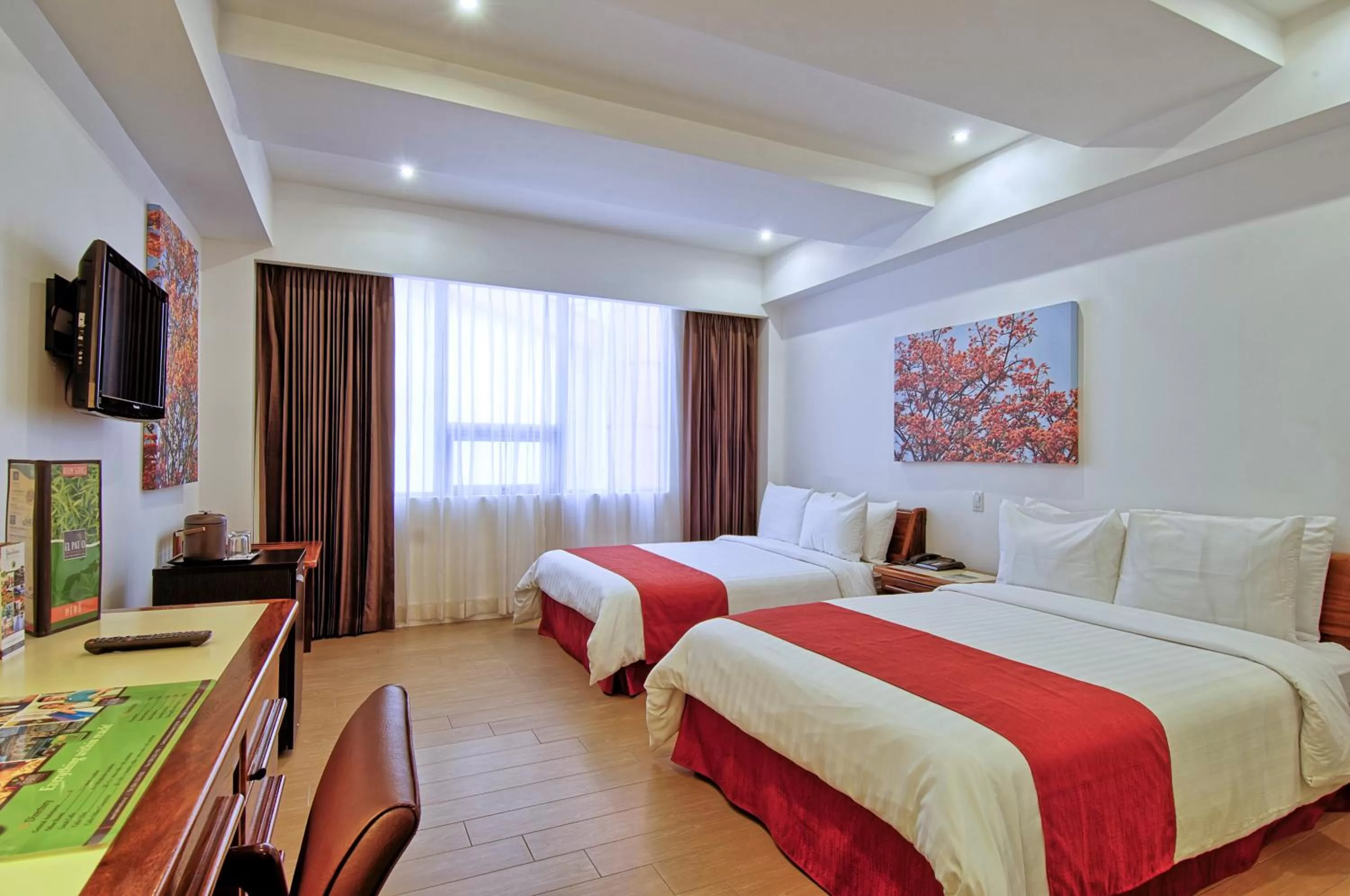 Bed in Balmoral Hotel San José CR, Historic District