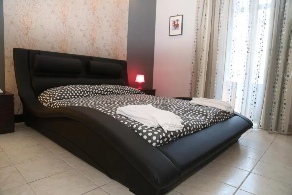 Bedroom, Bed in Hotel Sangiuliano 132 centro storico Catania