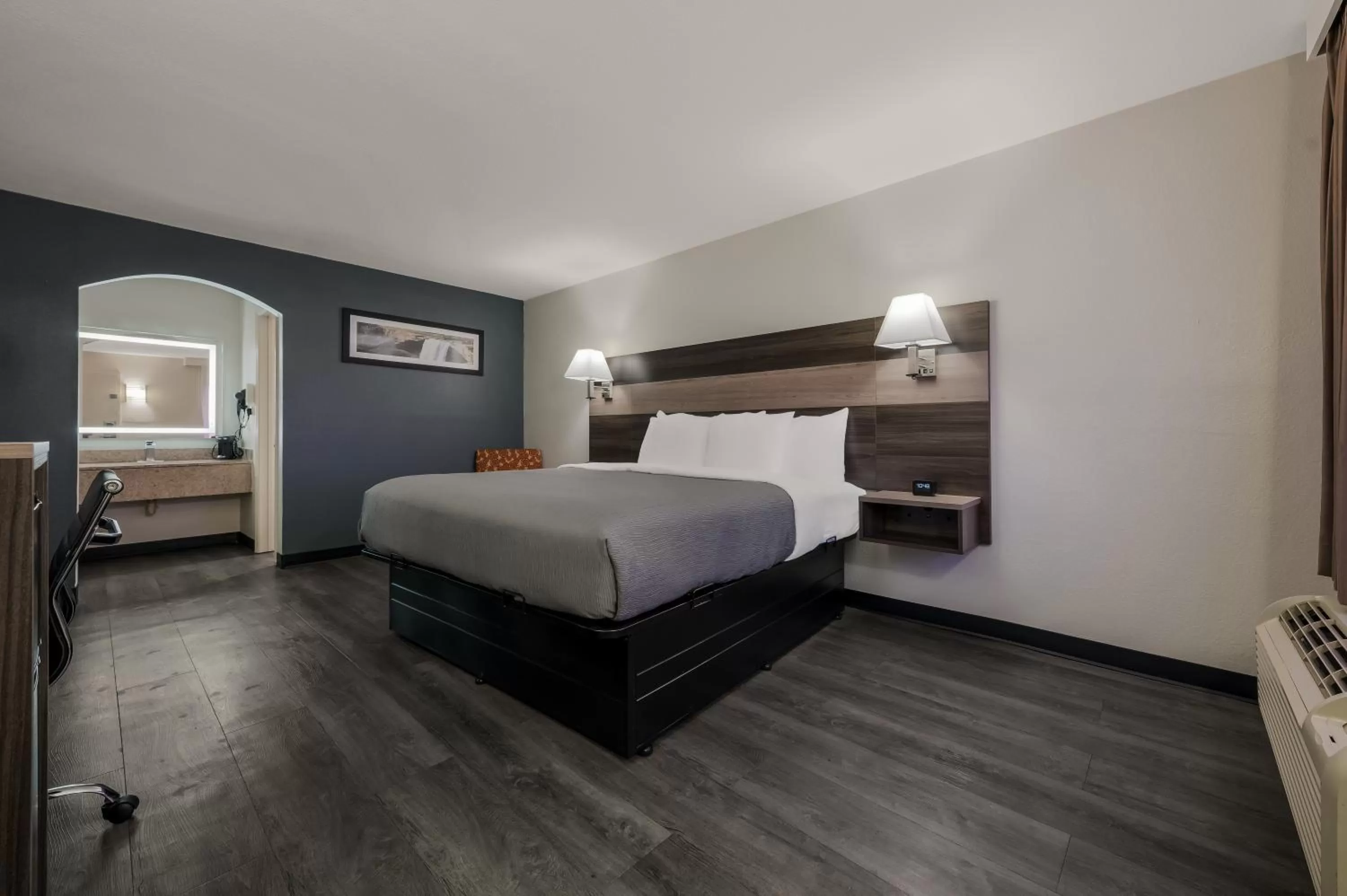 Bed in Quality Inn Gadsden - Attalla