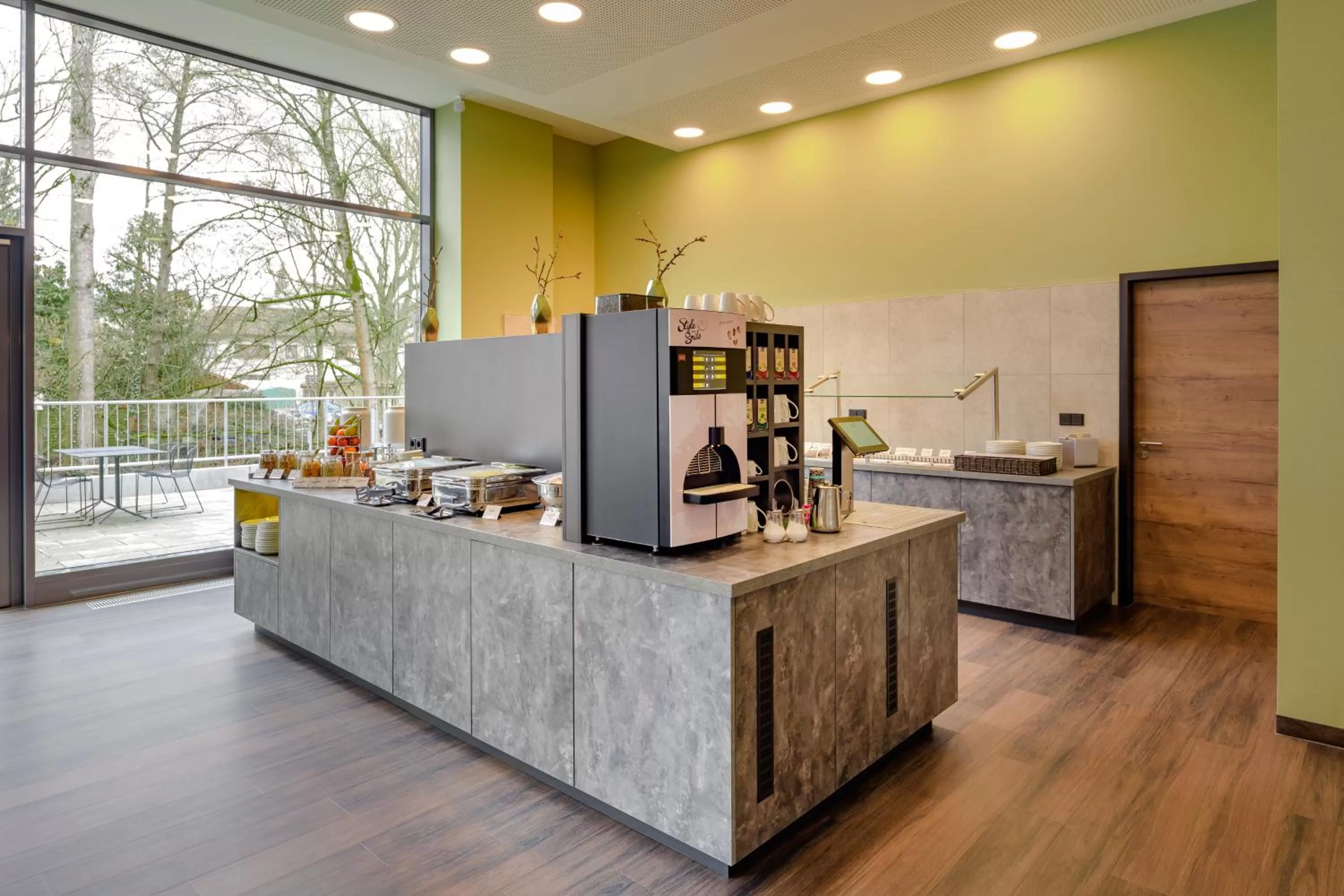 Coffee/tea facilities in ibis Styles Coburg
