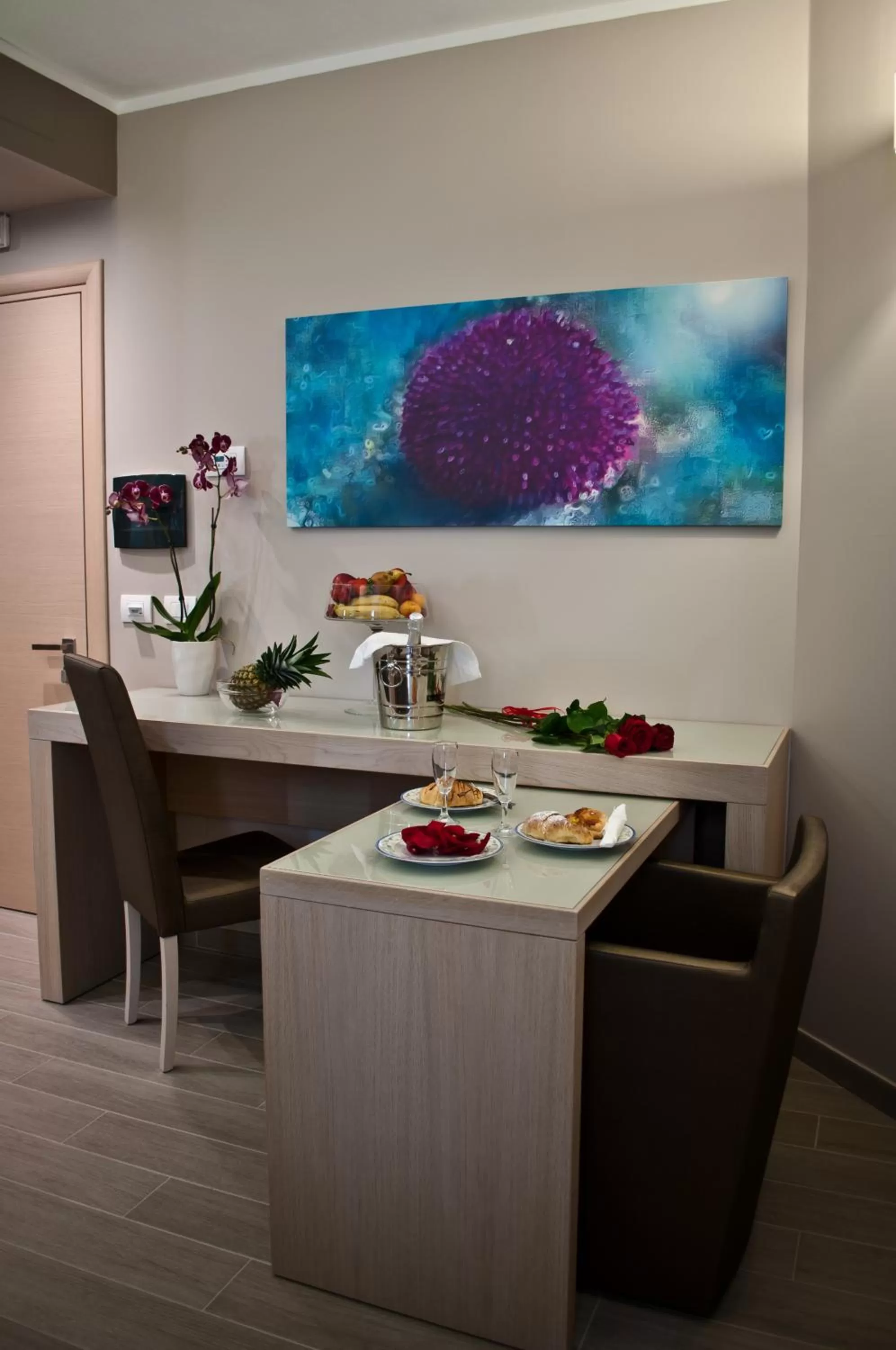 Photo of the whole room in Alma di Alghero Hotel