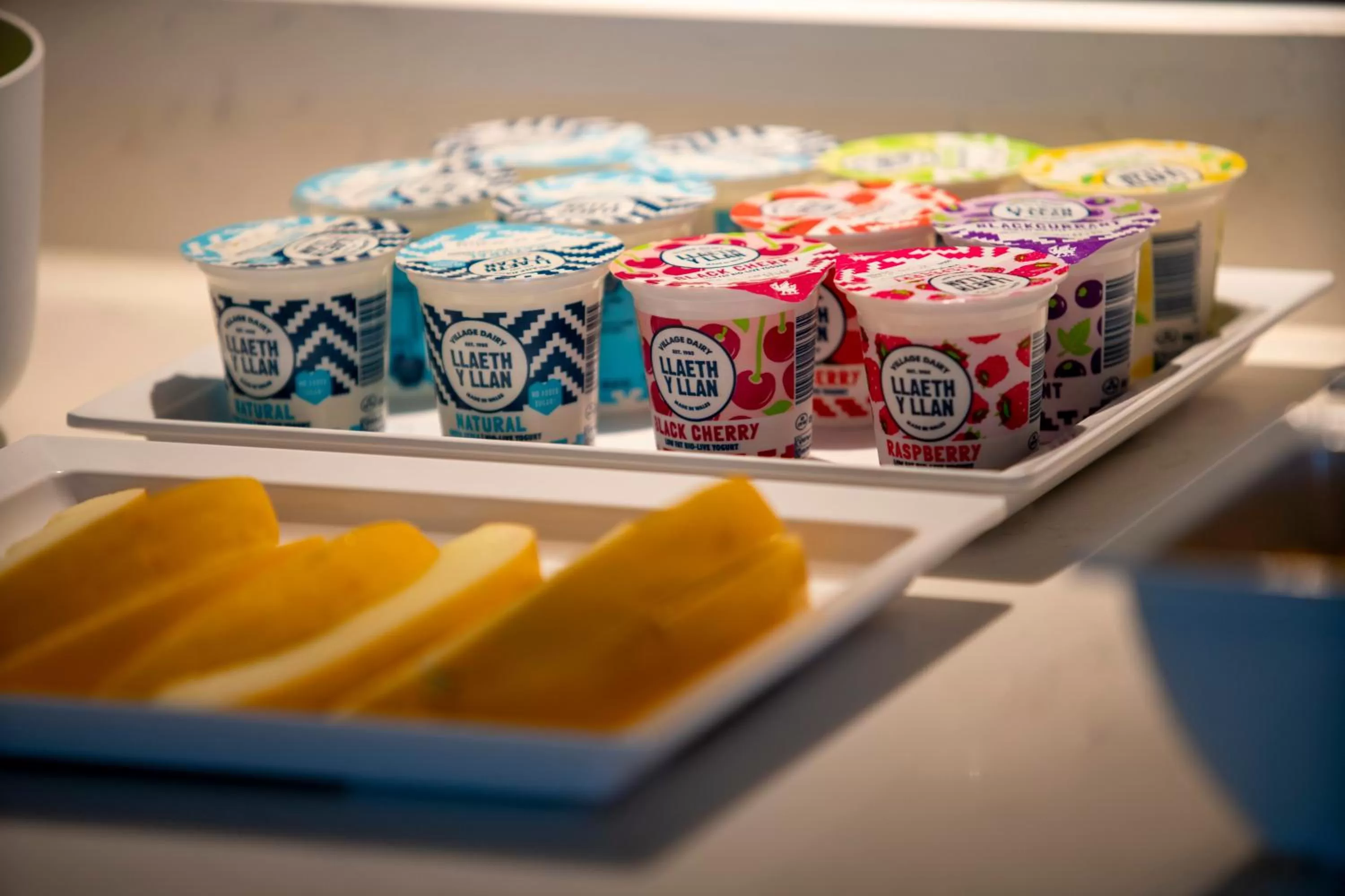 Restaurant/places to eat in Beaufort Park Hotel