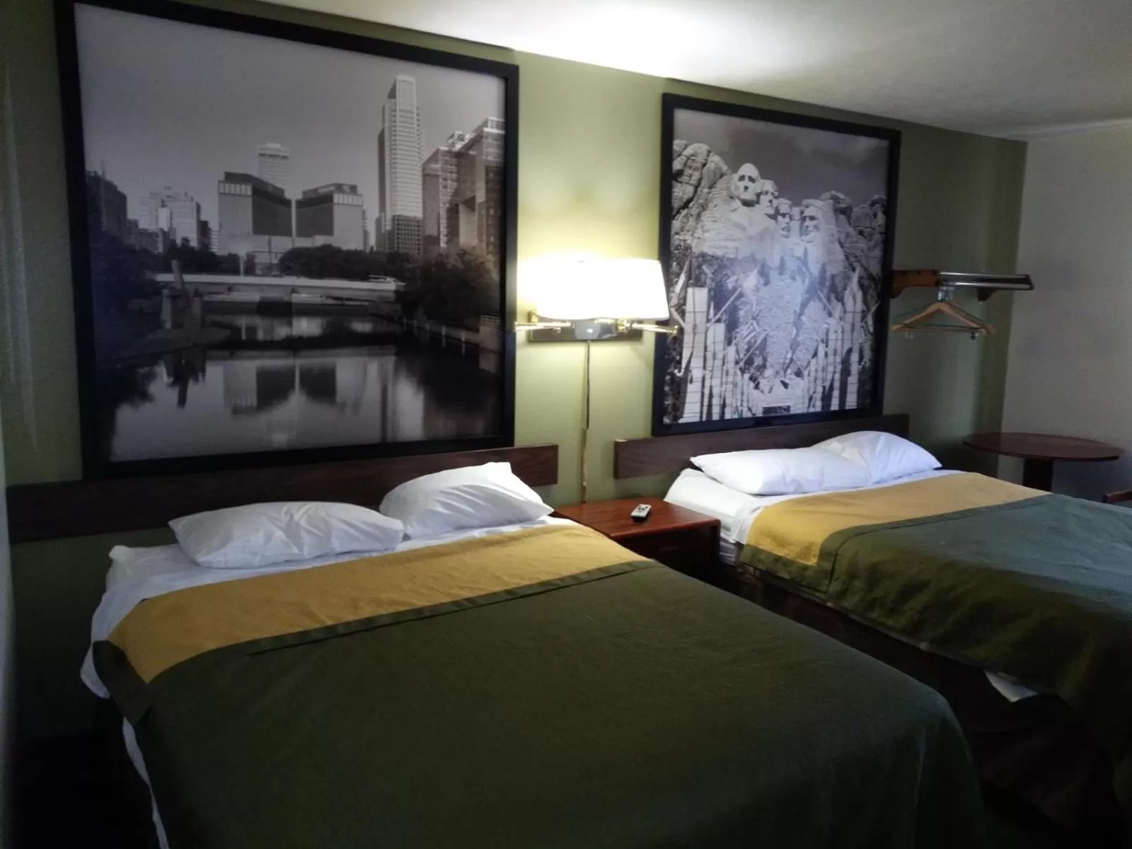 Bed in Ainsworth Inn