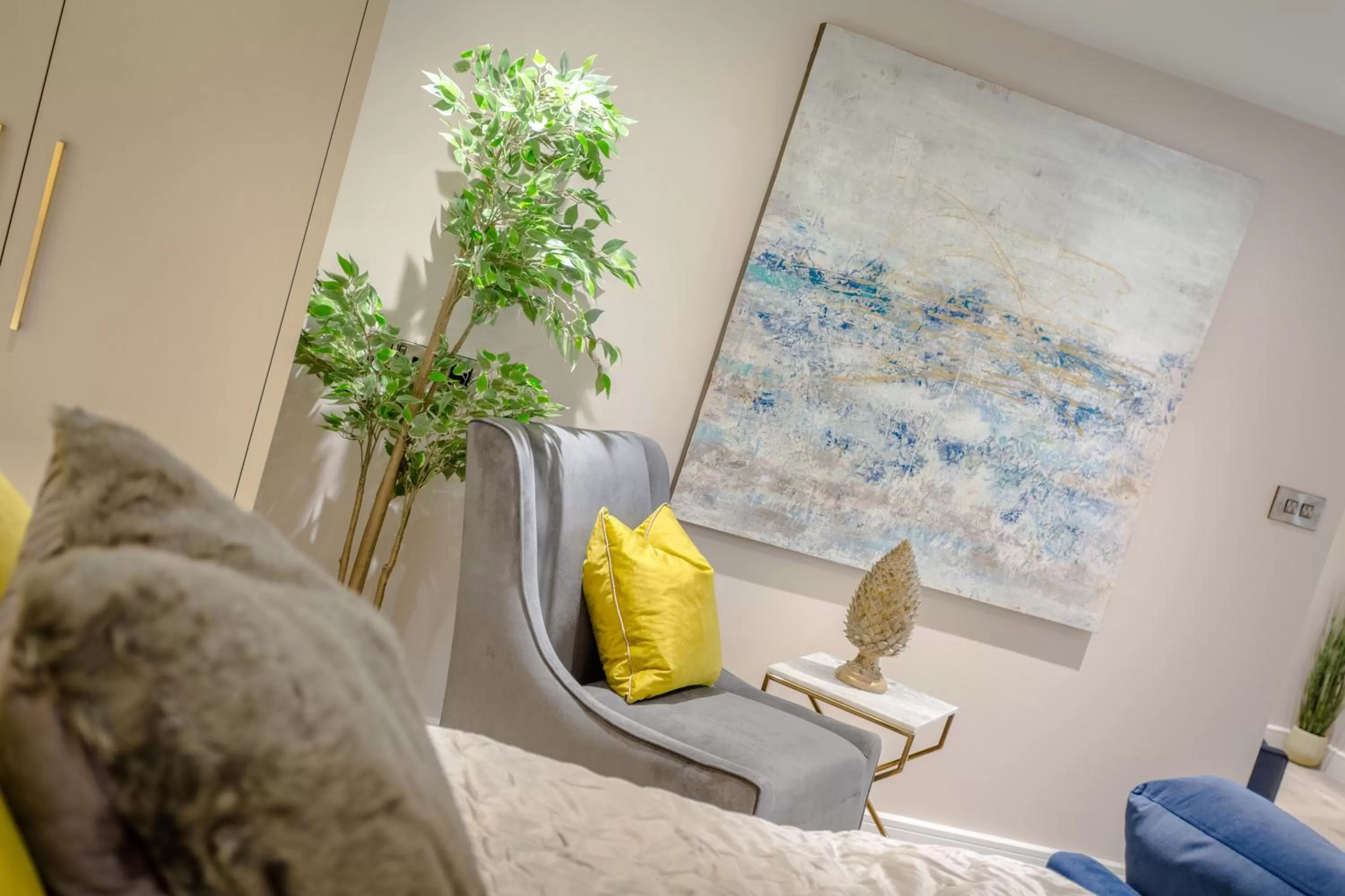 Seating area in Heritage Mews Nottingham