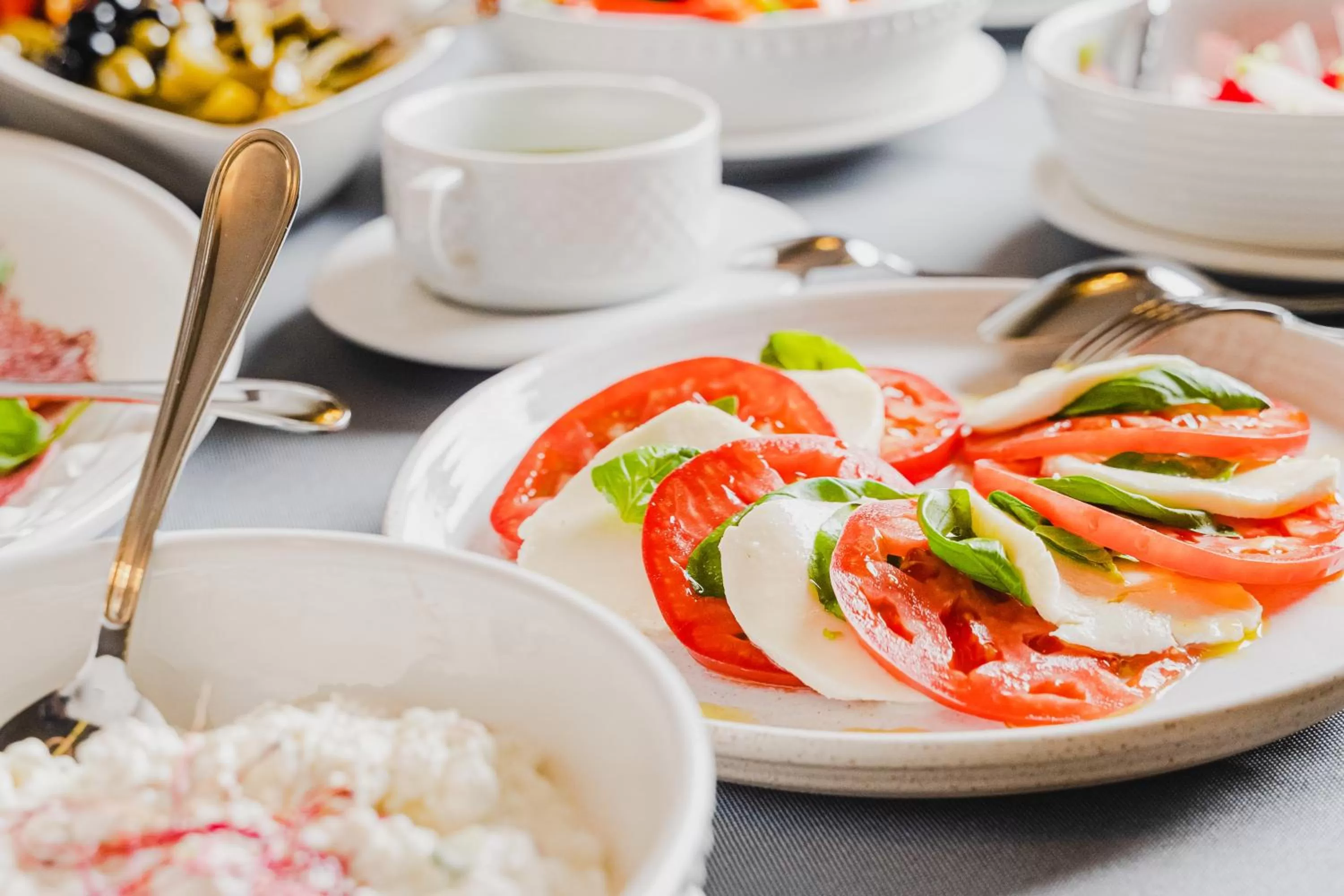 Food and drinks in Hotel Willa Flora