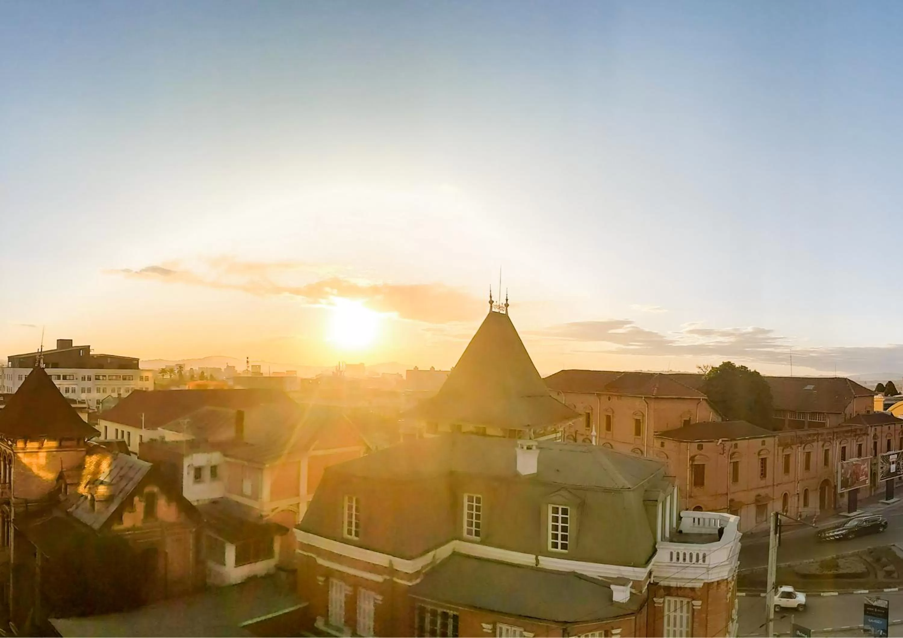 Sunset in Valiha Hotel Antananarivo
