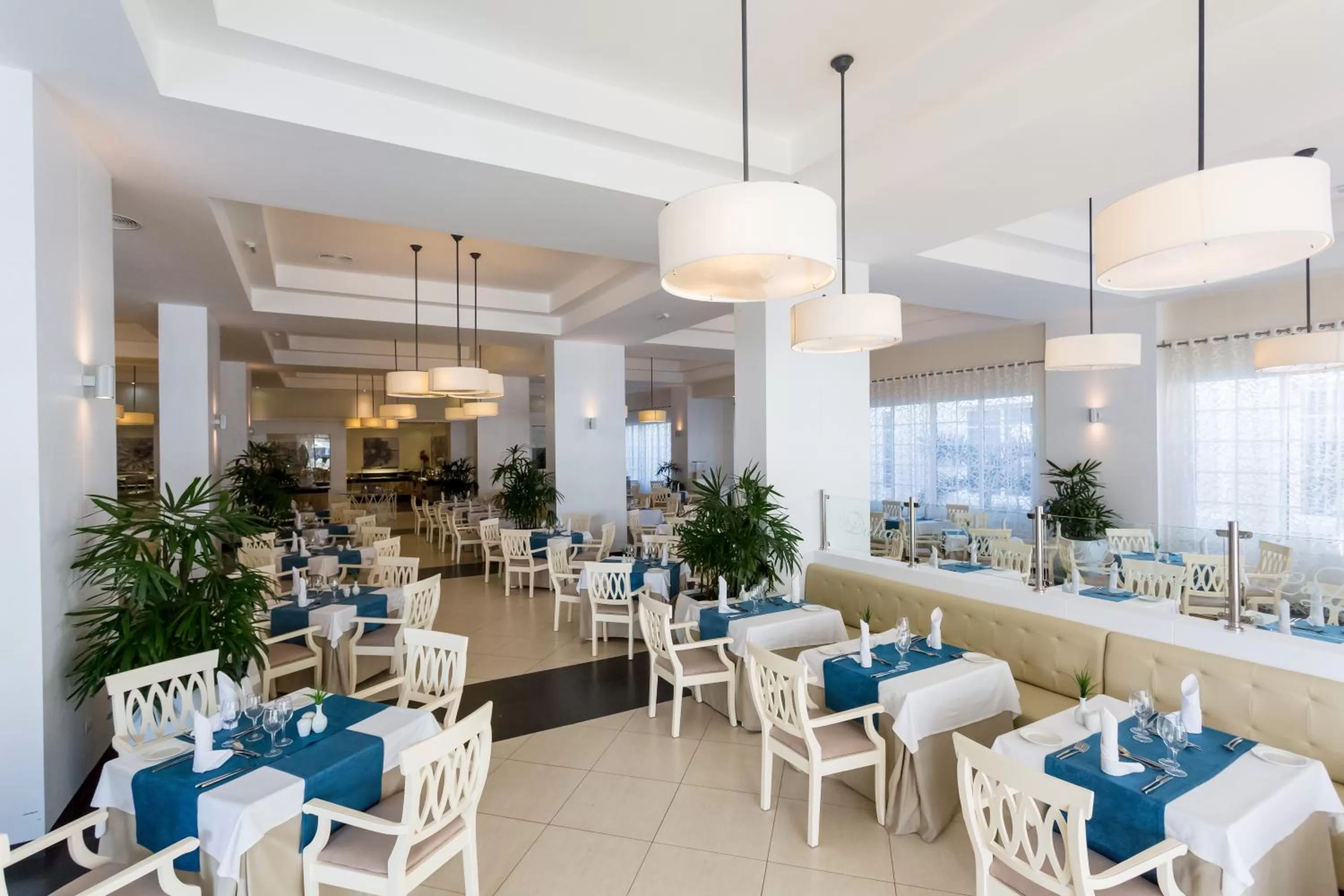 Restaurant/places to eat in Bahia Principe Luxury Bouganville - Adults Only All Inclusive