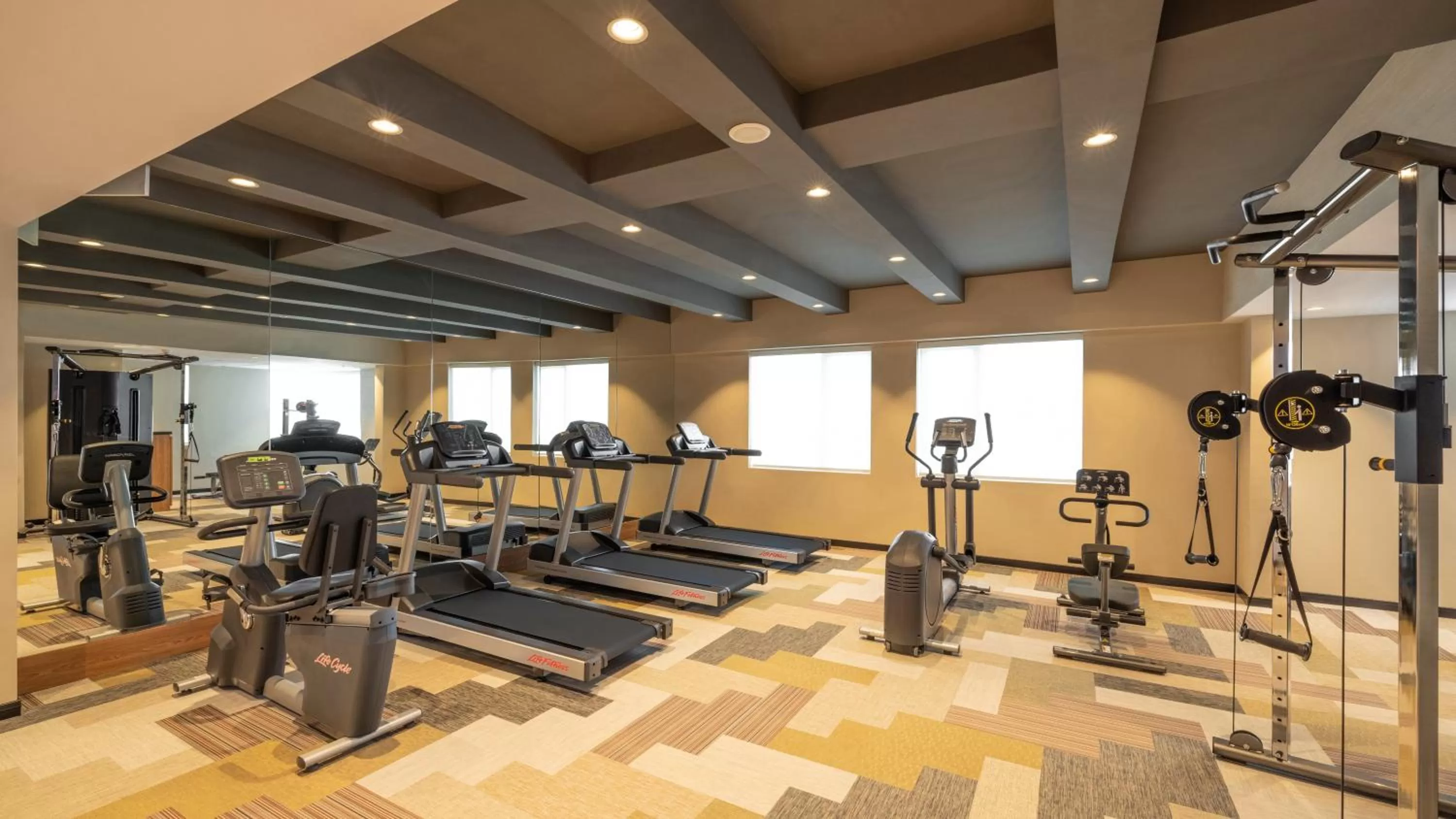 Fitness centre/facilities in ibis Mumbai Vikhroli - An Accor Brand