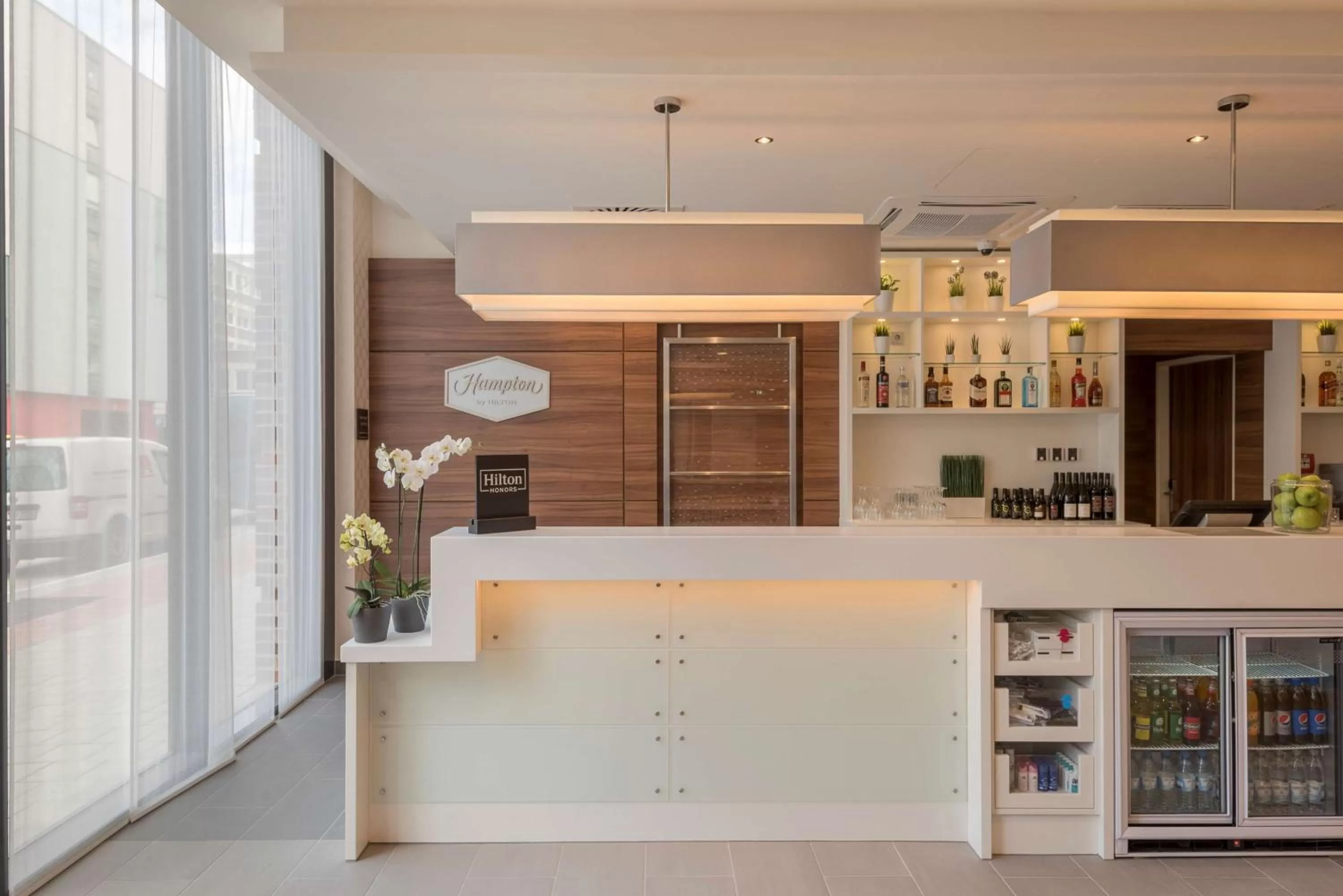 Restaurant/places to eat in Hampton By Hilton Hamburg City Centre