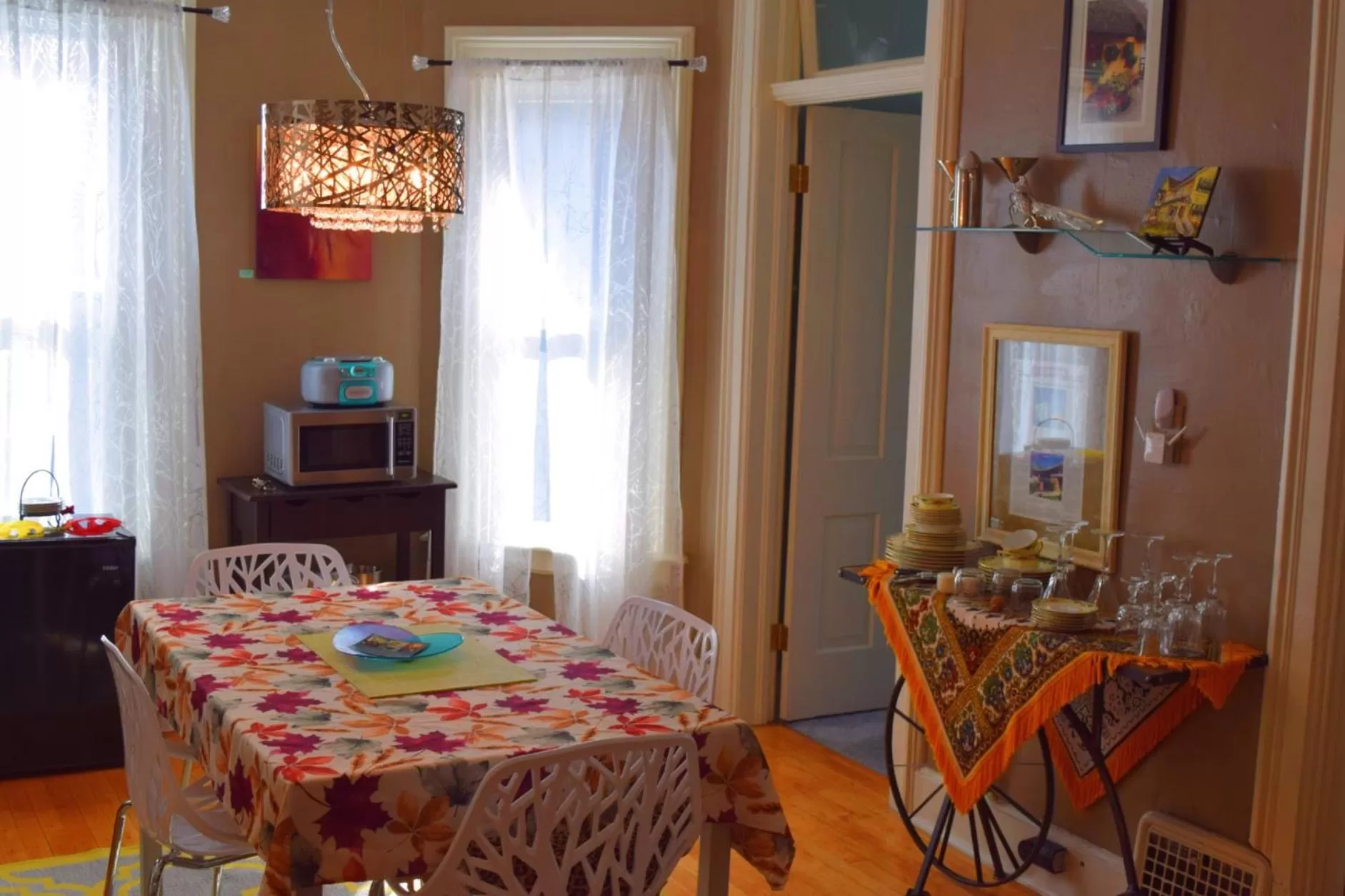 Dining Area in The Muse Gallery Guesthouse