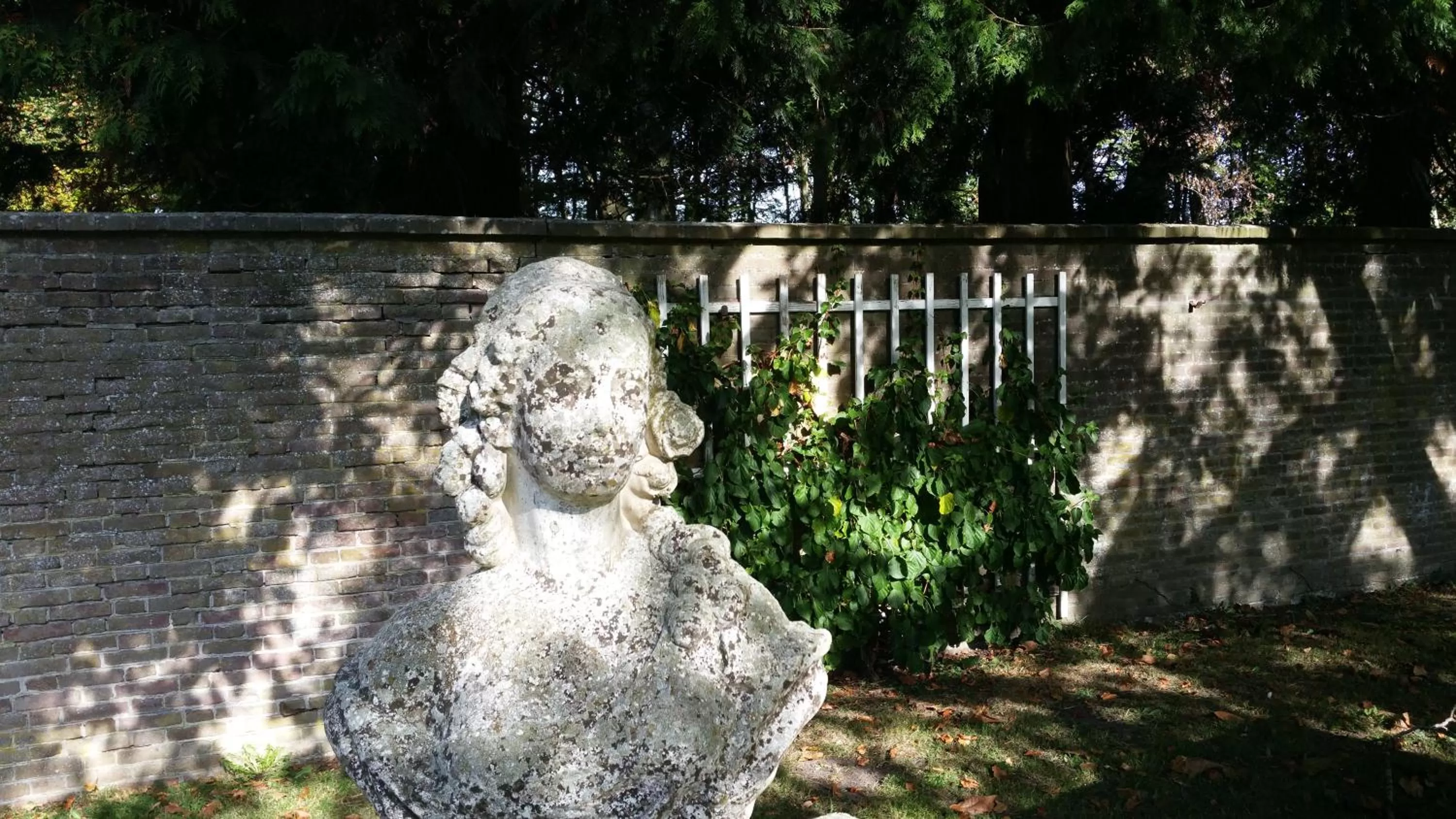 Garden view in B&B en SPA Landgoed Matanze