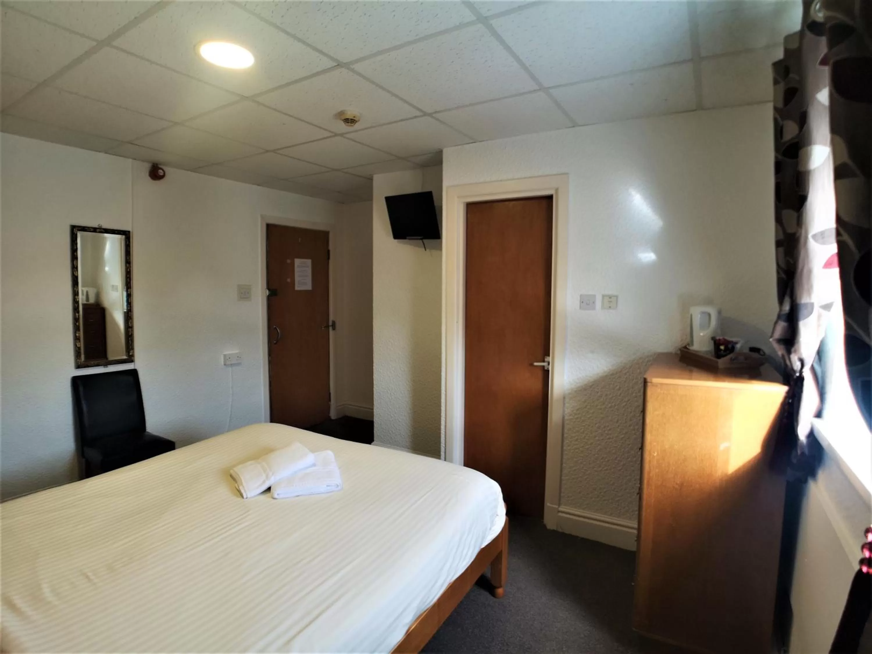 Bed in The Hopton Hotel