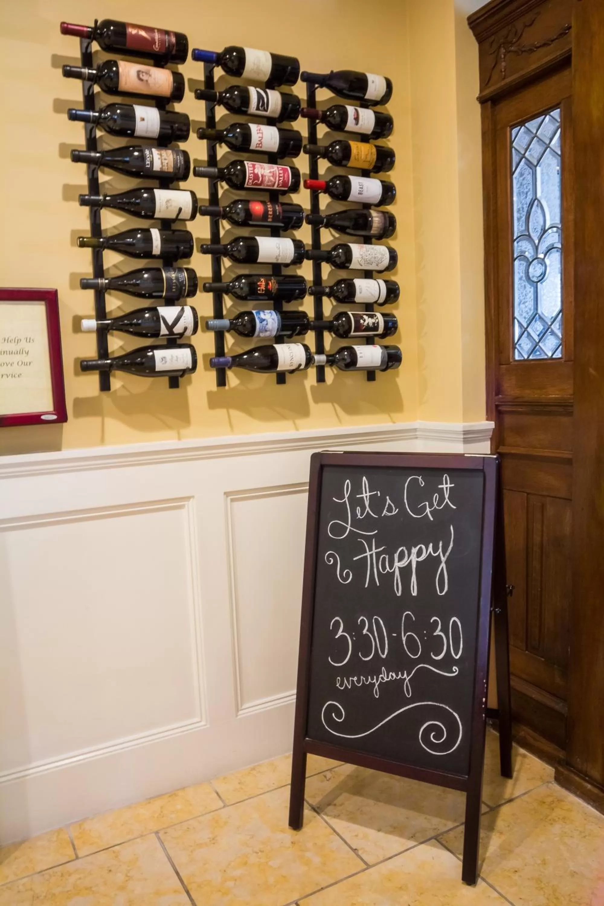 Lounge or bar in Majestic Inn and Spa