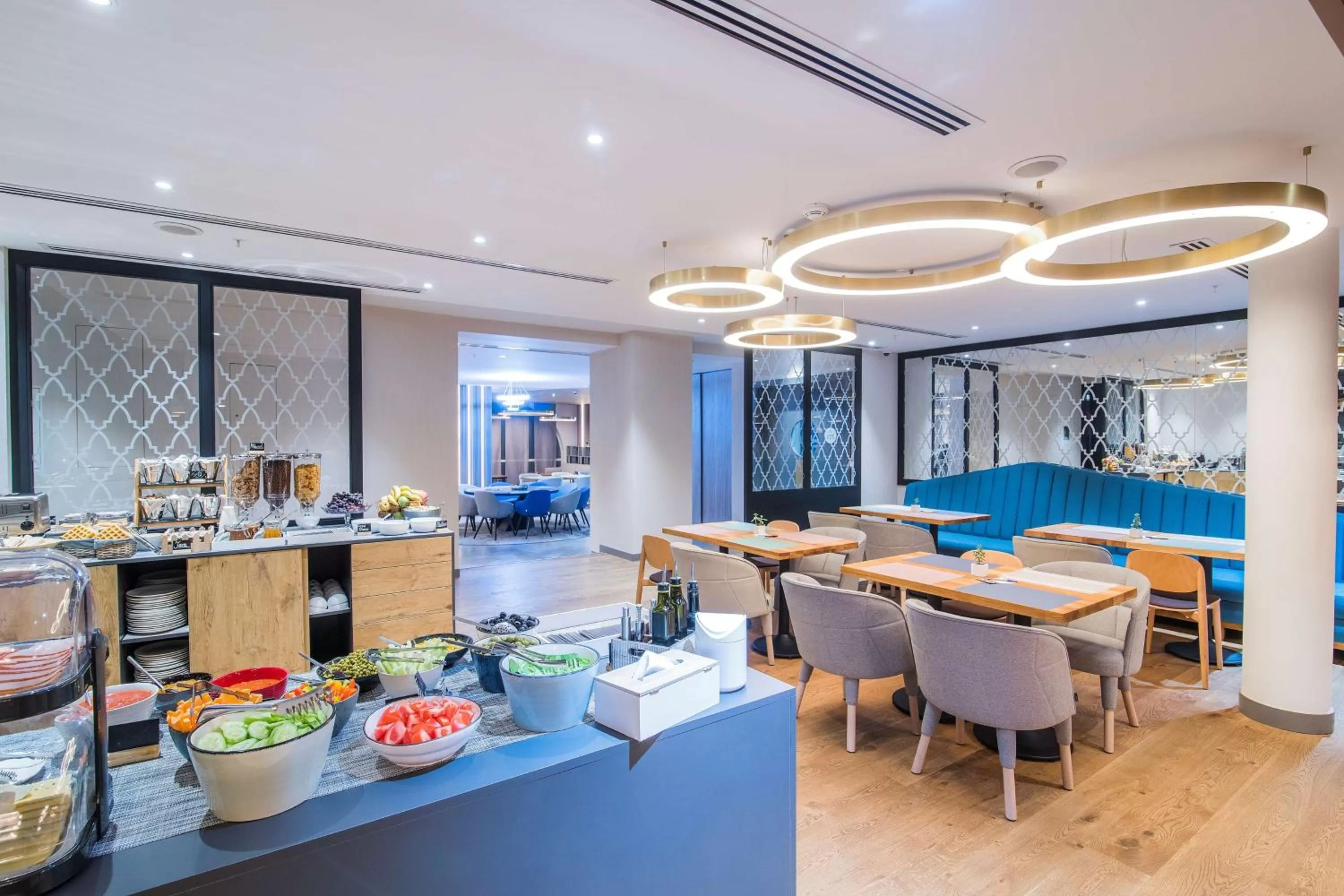 Restaurant/places to eat in Best Western Plus Congress Hotel Yerevan