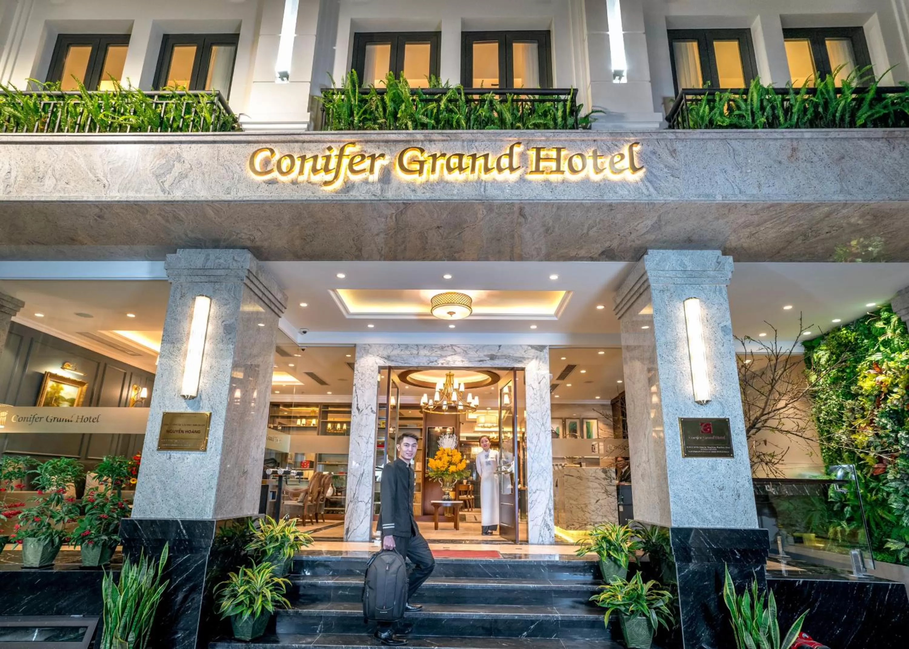 Property building in Conifer Grand Hotel