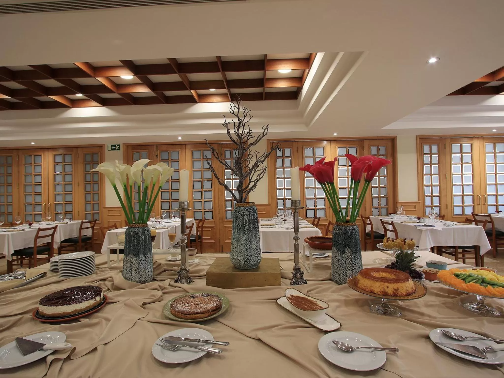 Restaurant/places to eat in Consolata Hotel