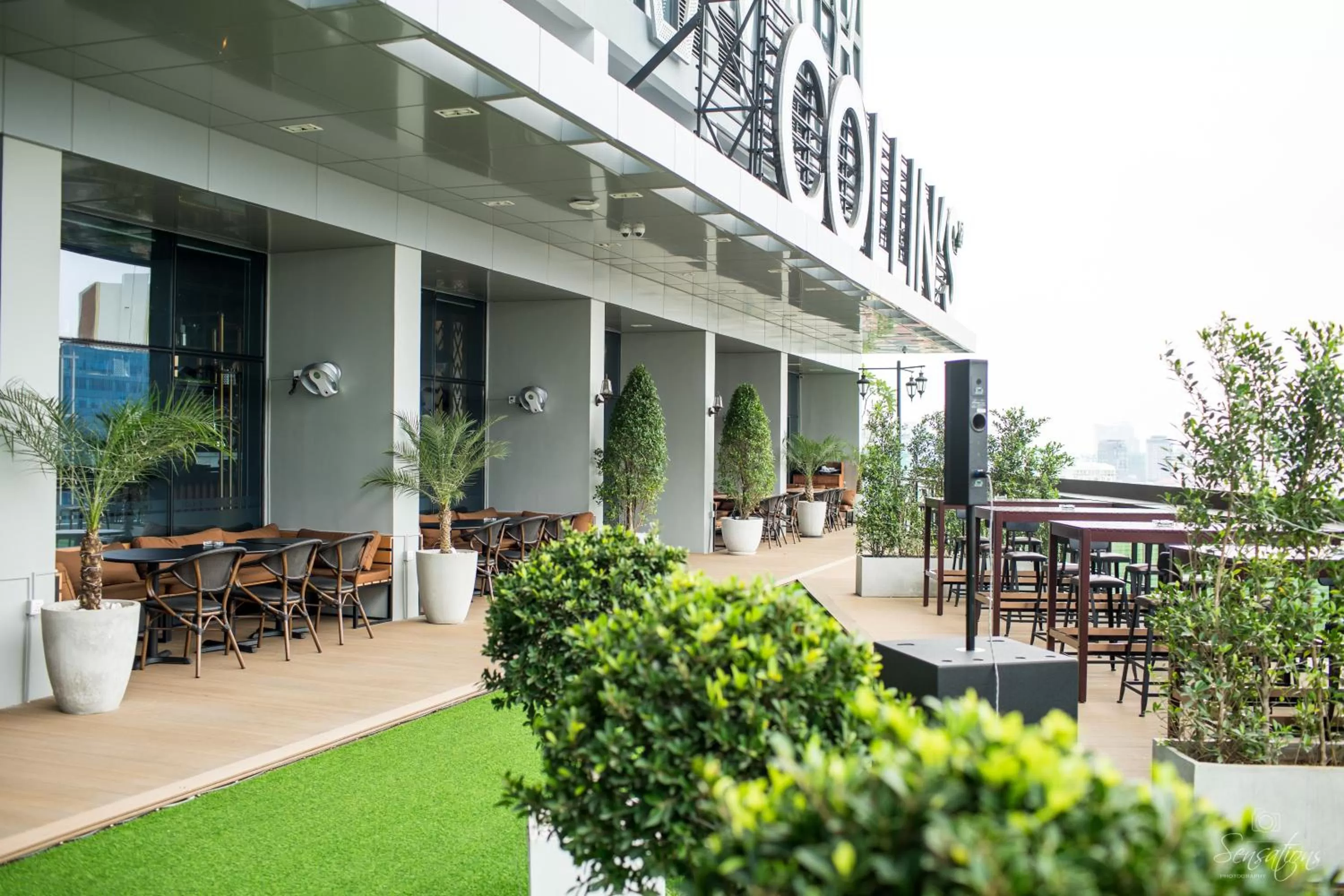 Restaurant/places to eat in The Snowbell Hotel