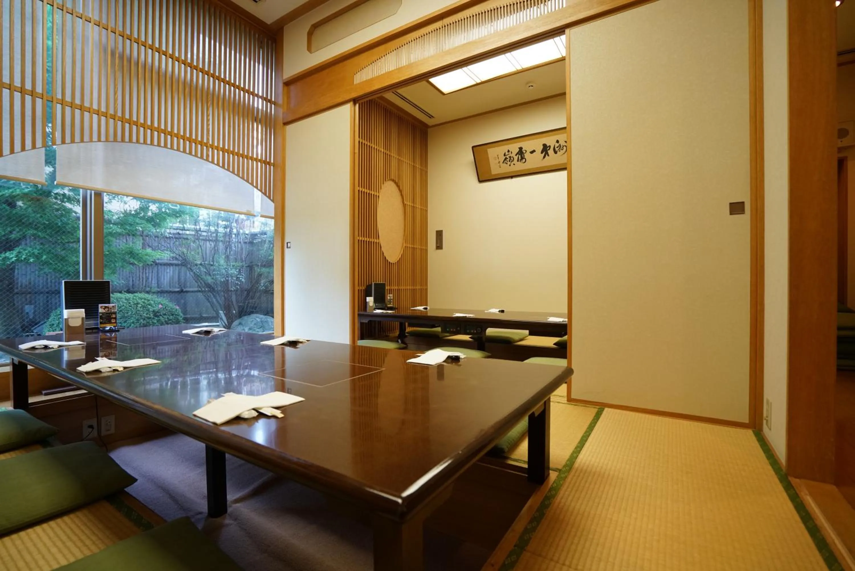 Restaurant/places to eat in Bellevue Garden Hotel Kansai International Airport