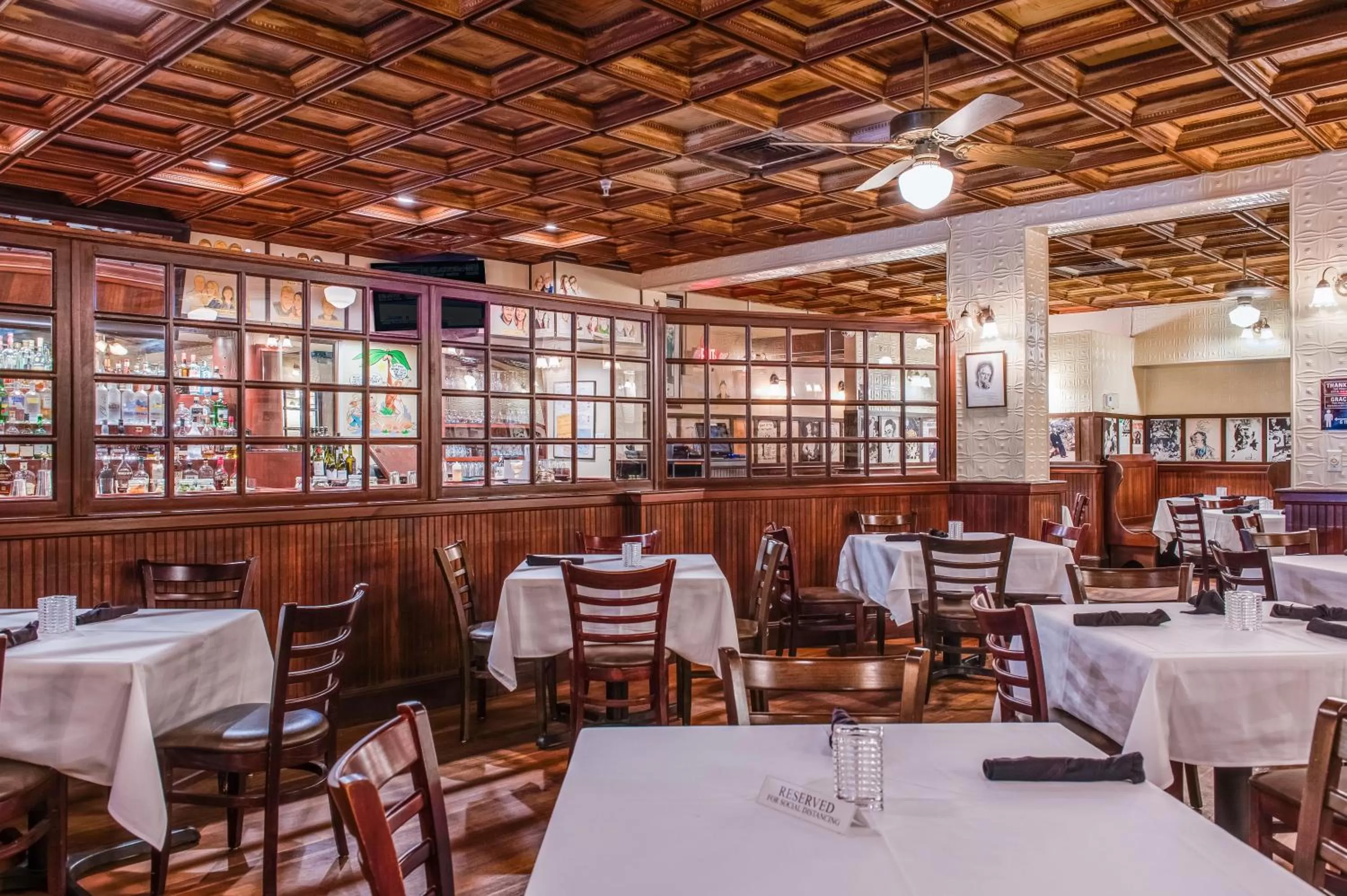 Restaurant/places to eat in The Landon Bay Harbor-Miami Beach