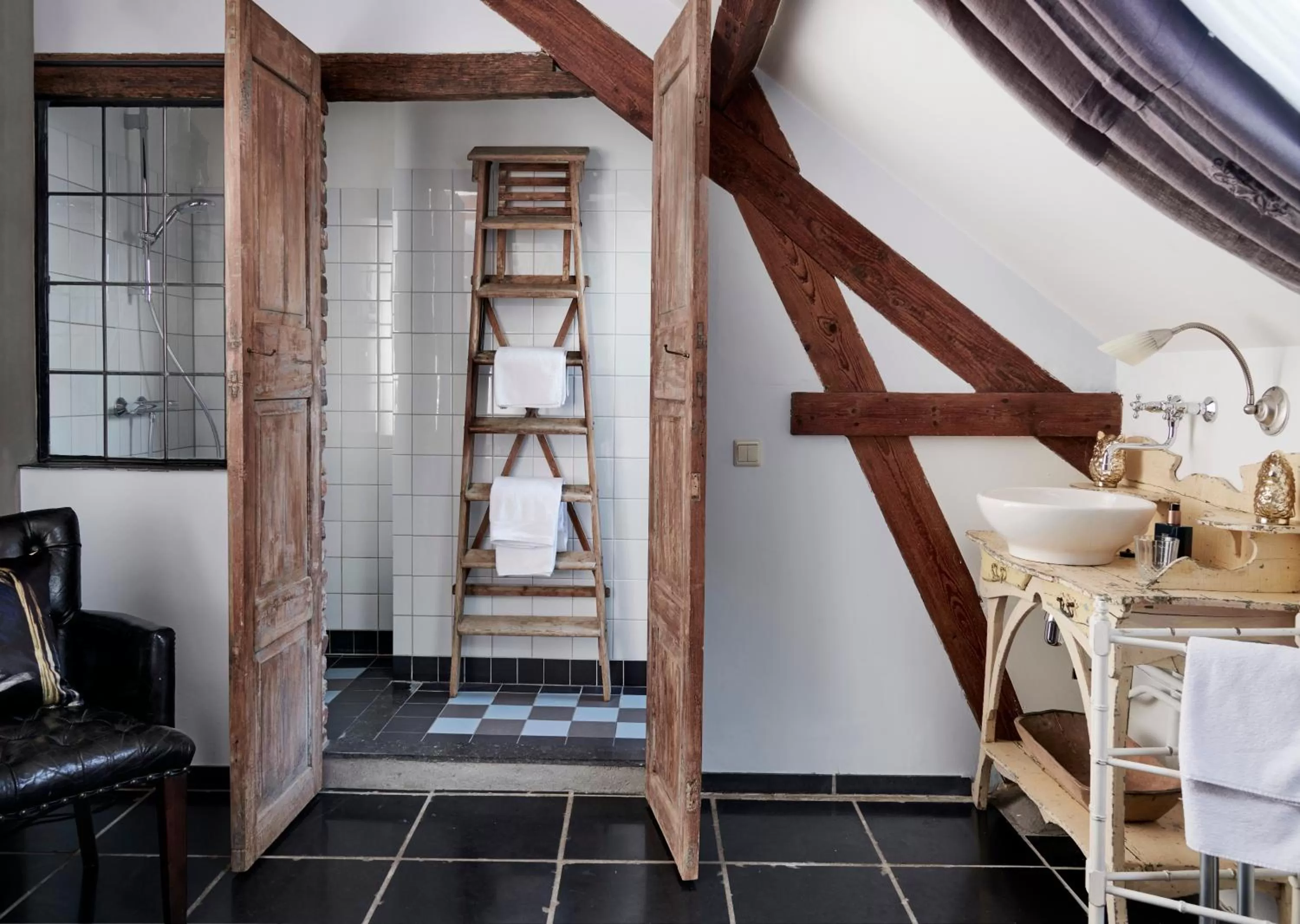 Photo of the whole room in Gasterie Lieve Hemel