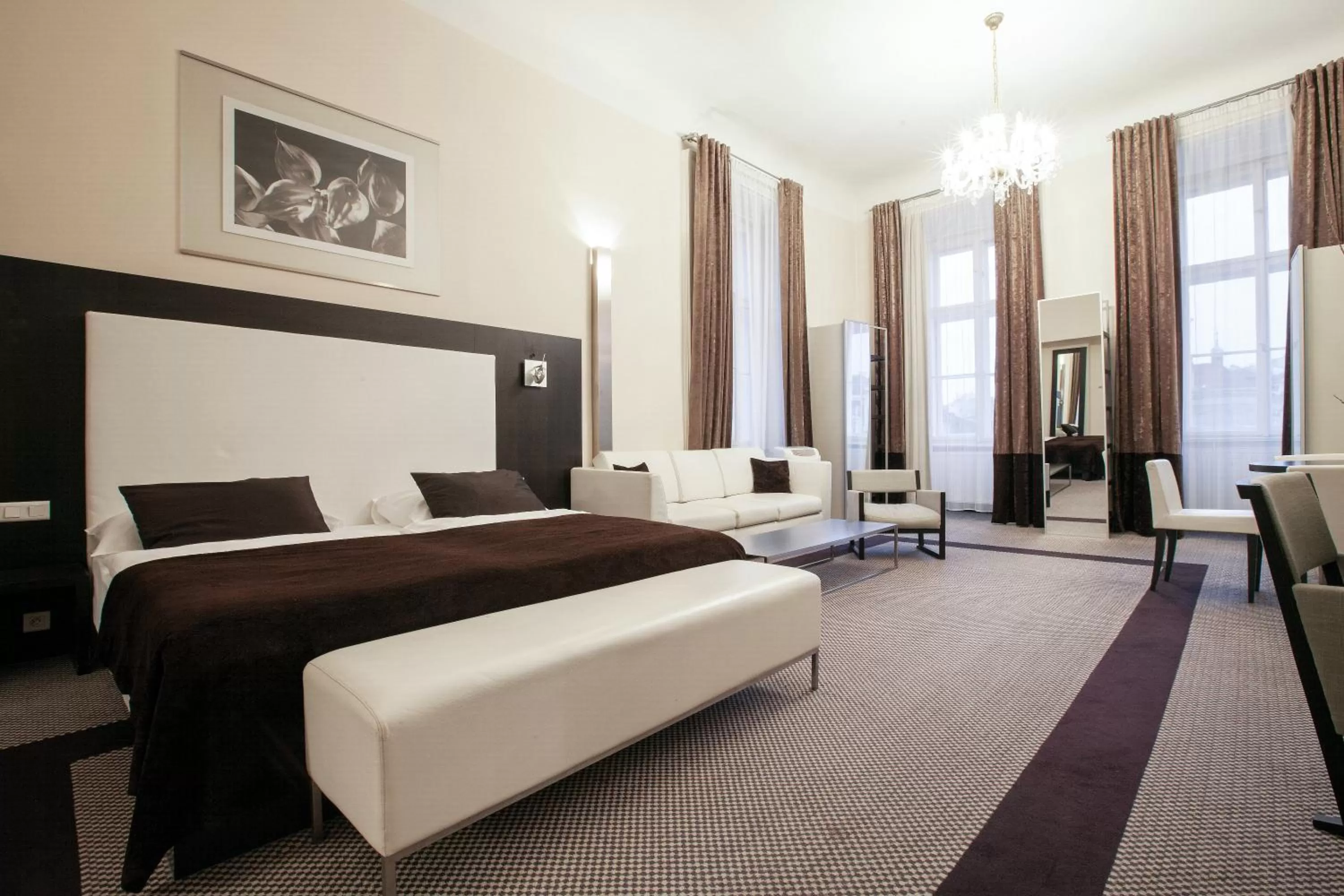 Photo of the whole room, Bed in Old Town Square Residence by Emblem