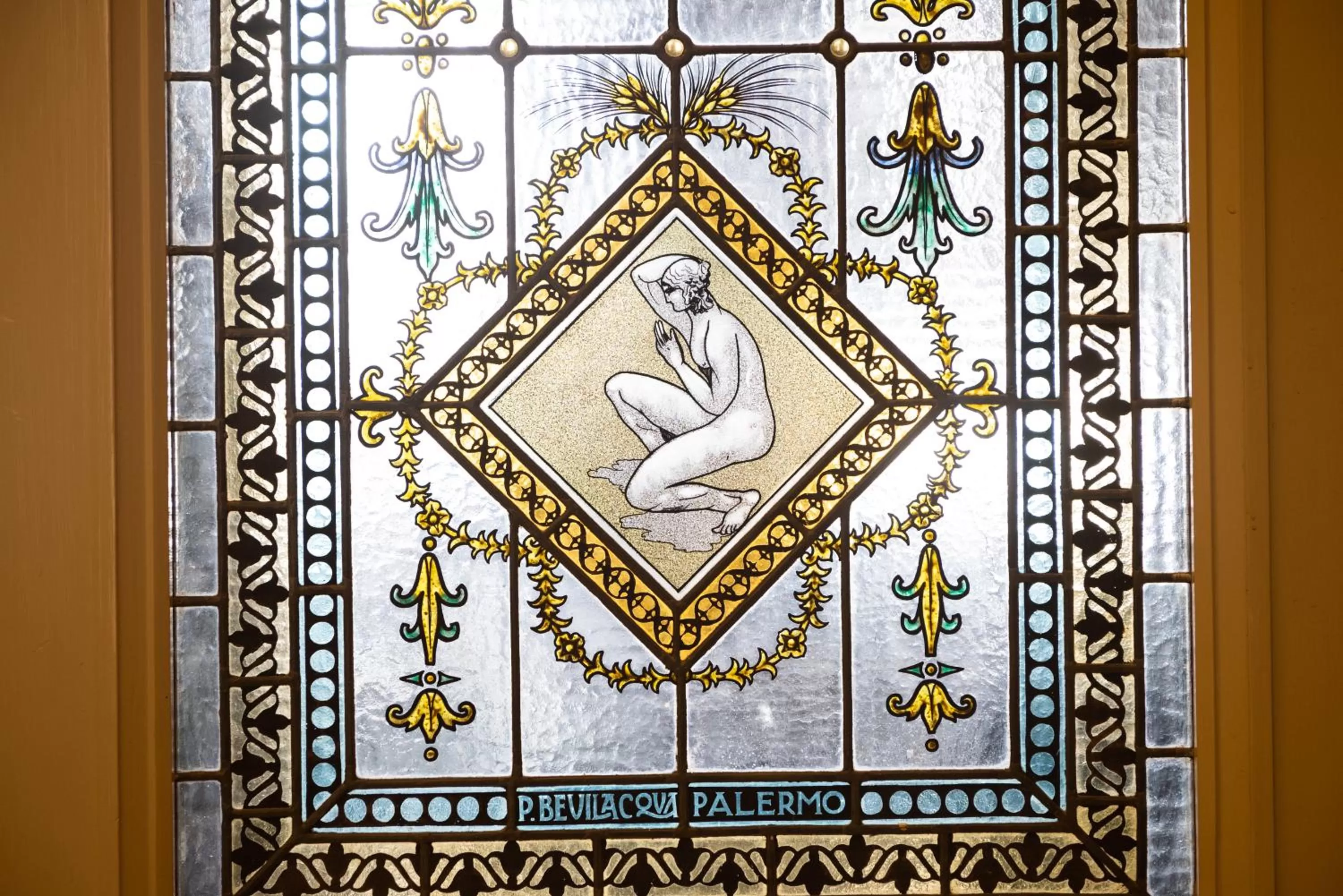 Logo/Certificate/Sign in Historico Loft & Rooms Palazzo Adragna XIX