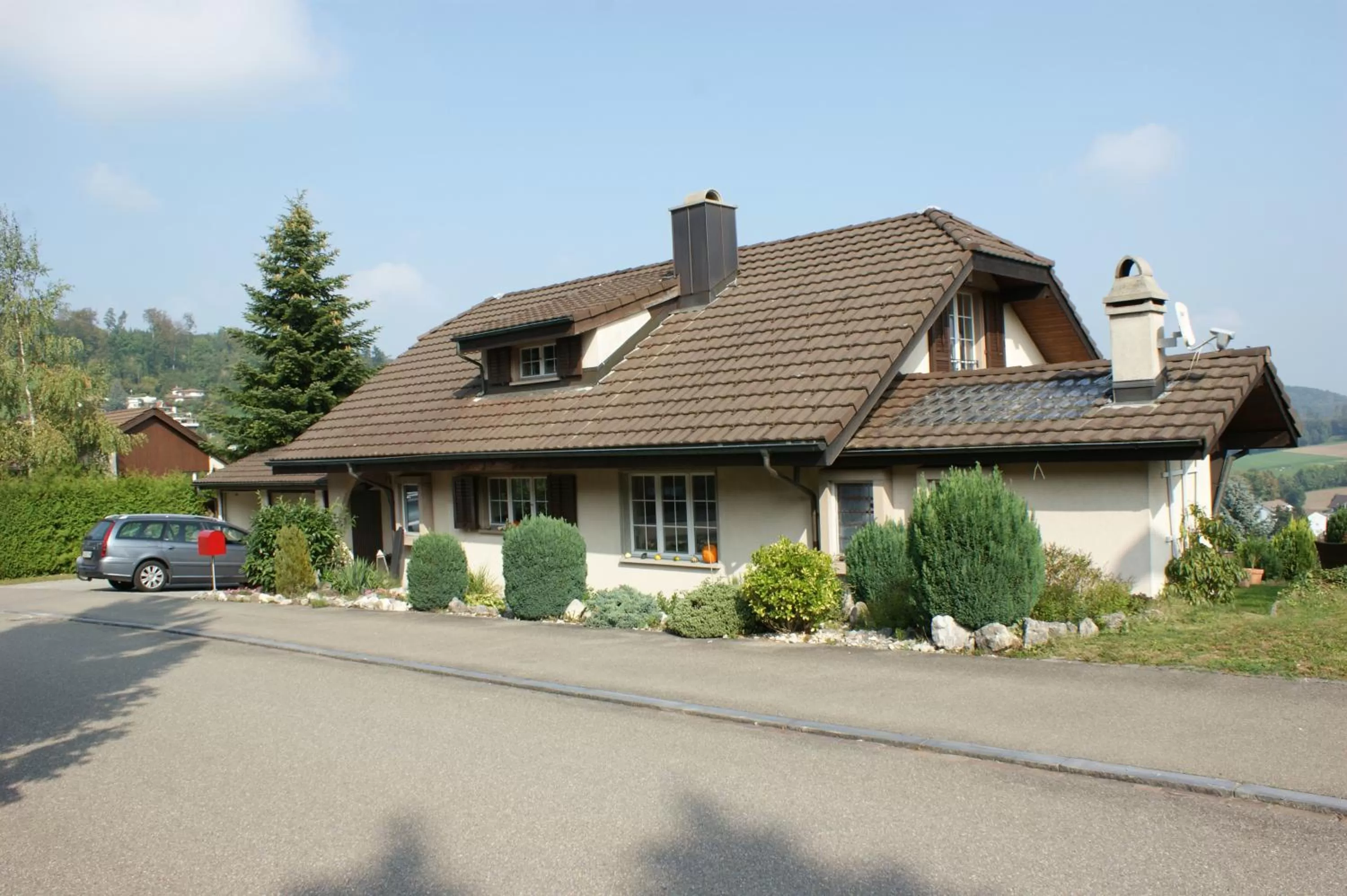 Property building in Ferienwohnung und B&B Chasa Janett