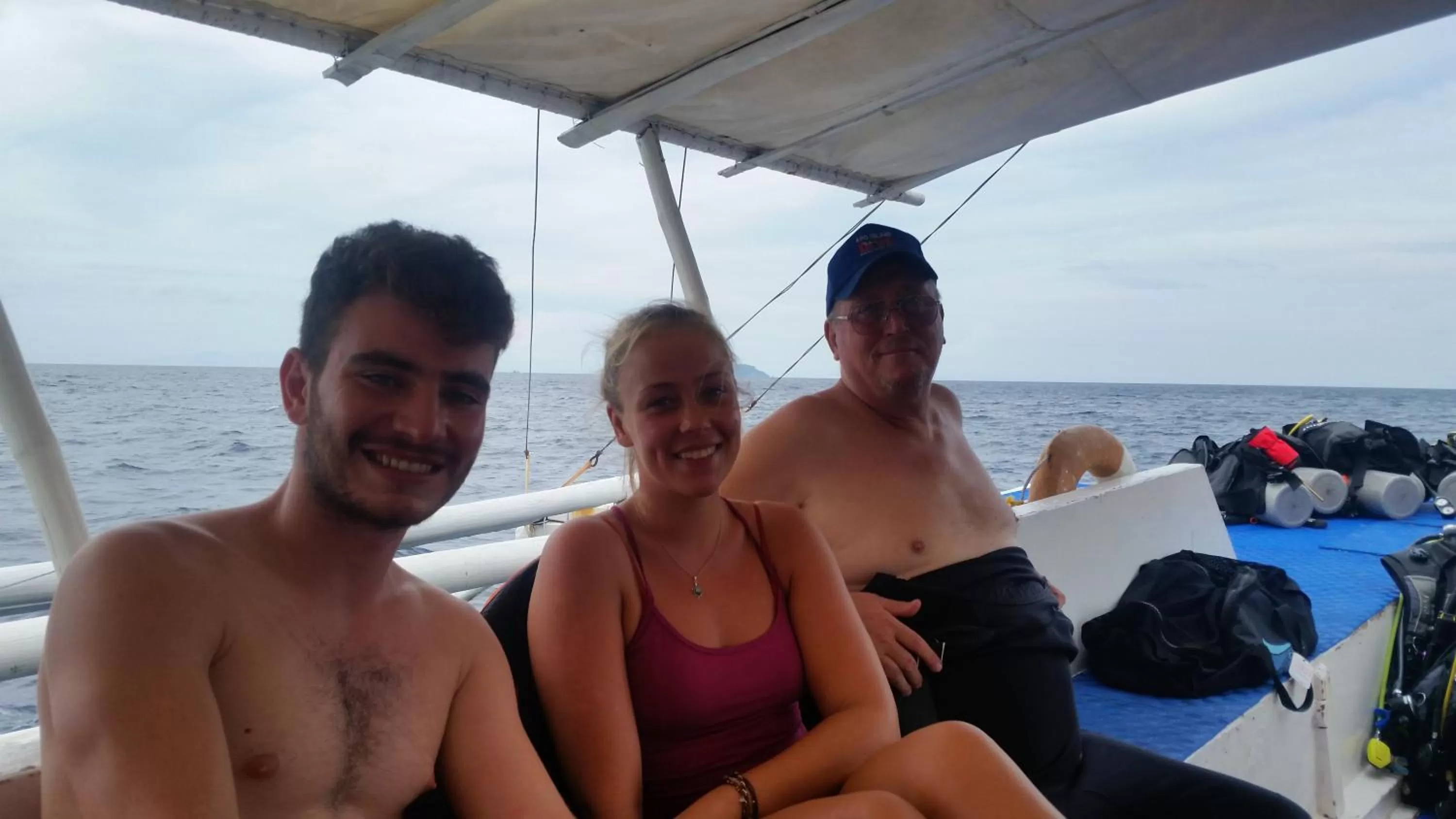 Diving in AivyMaes Divers Resort