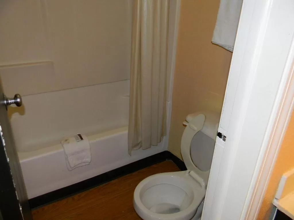 Bathroom in SleepWell Stockbridge