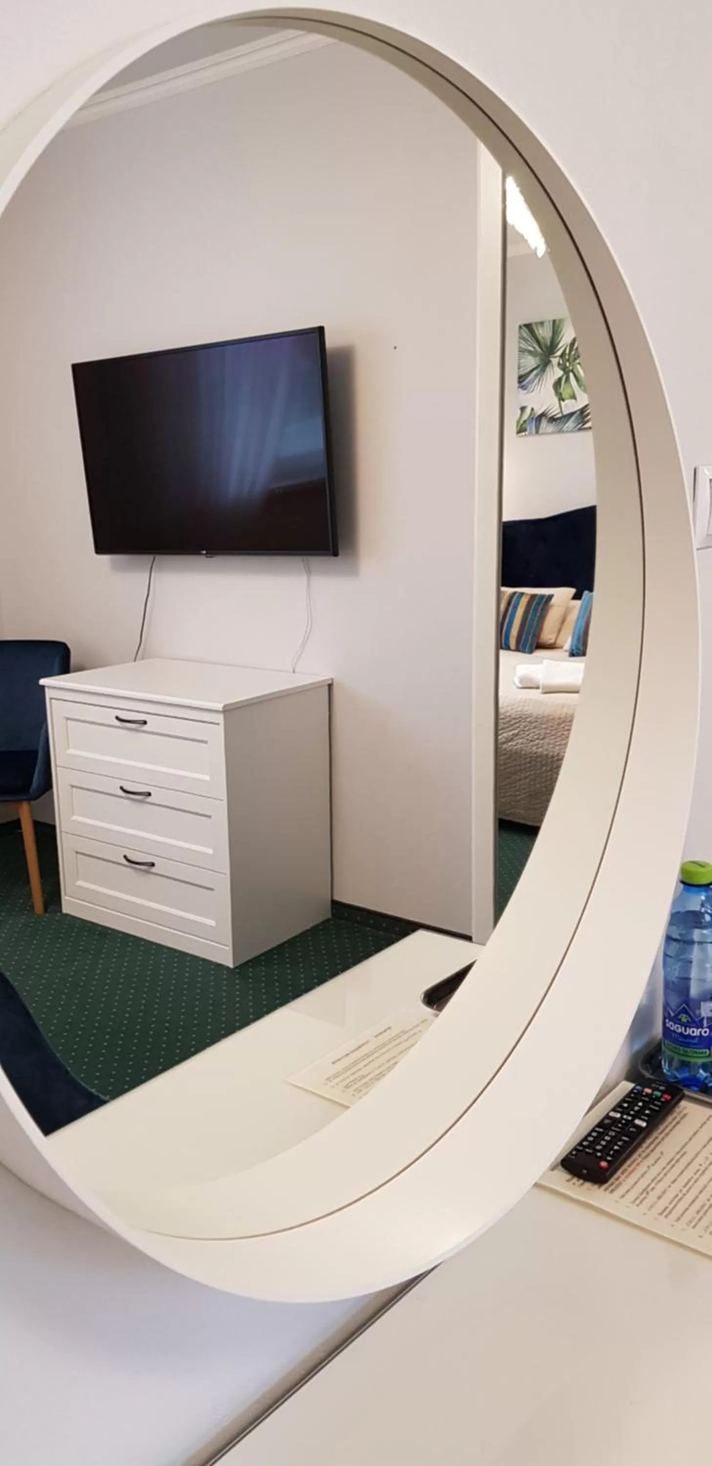 Photo of the whole room in "Arkadia"